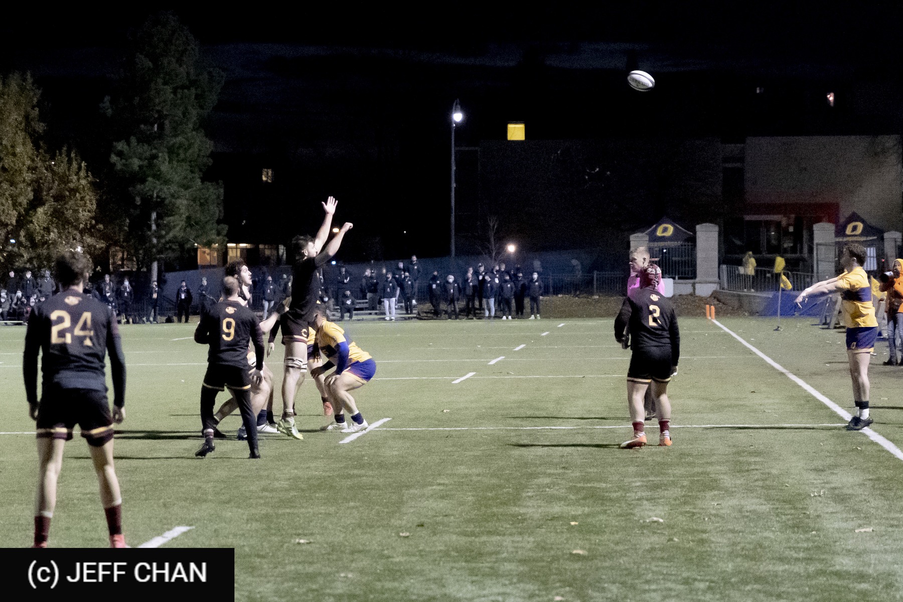  Queen's University - Université Concordia - Rugby - CANUMENS 2021 - Queen's U vs Concordia U - by Jeff Chan (#CANUMENS2104) Photo by: Jeff Chan | Siuxy Sports 2021-11-24
