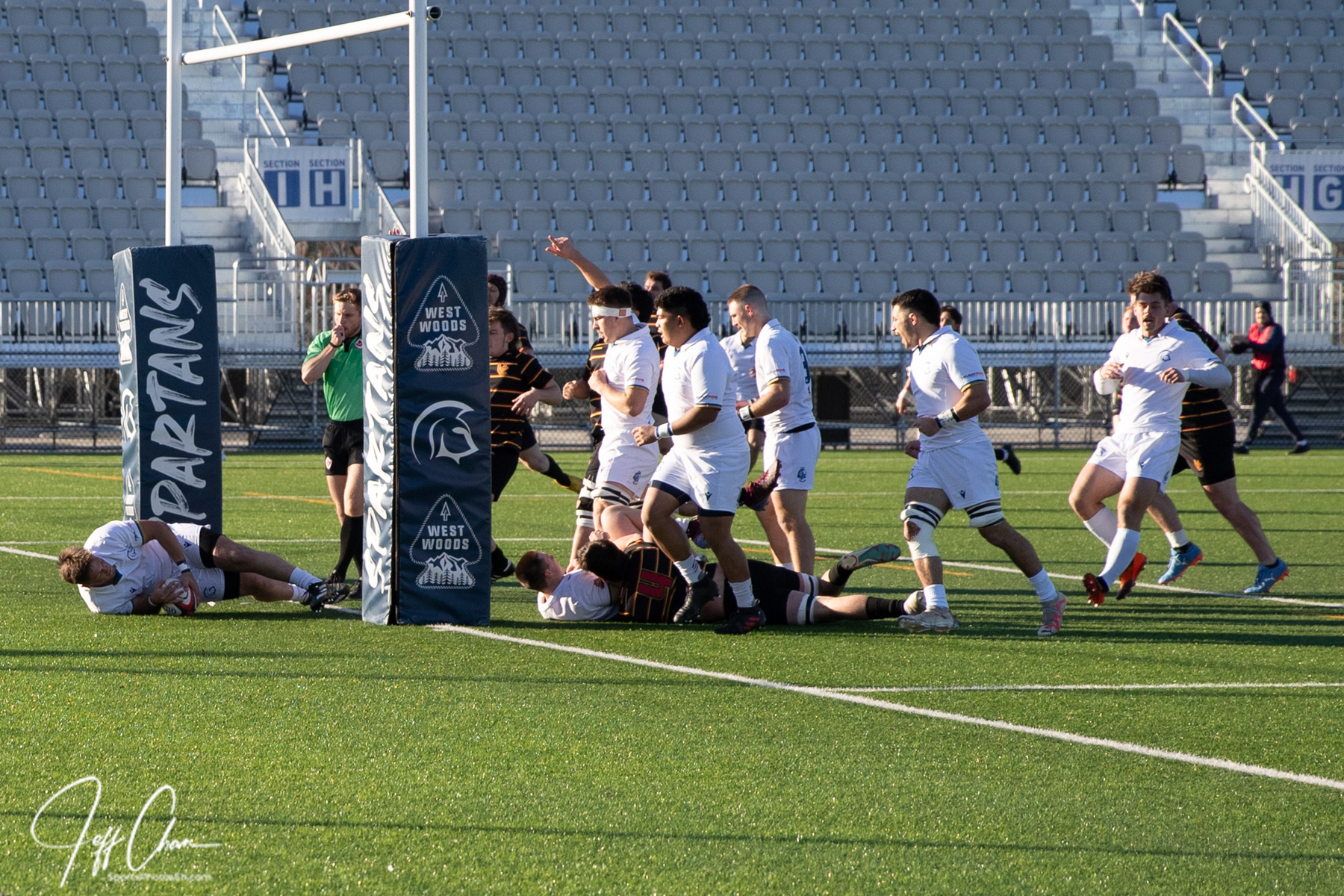  Trinity Western University - University of Calgary - Rugby - CANUMENS 2023 - Semi final - Trinity W vs Calgary U by Jeff Chan (#CANUMENS2308) Photo by: Jeff Chan | Siuxy Sports 2023-11-17