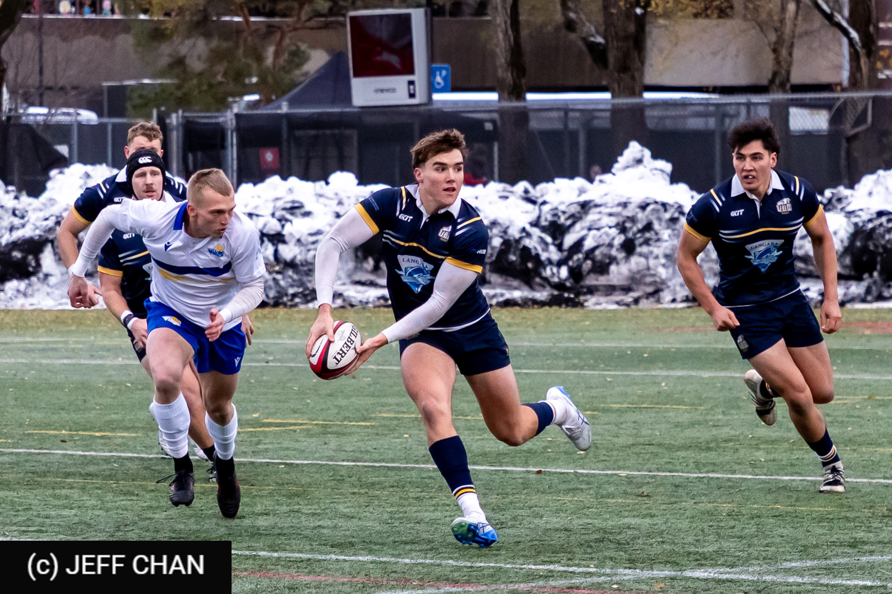 Liam JAMES - Alastair MARSHALL - Ethan MCCARTHY -  University of British Columbia - University of Victoria - Rugby - CANUMENS 2025 -University of British Columbia vs University of Victoria - Game#11 by Jeff Chan (#CANUMENS2561) Photo by: Jeff Chan | Siuxy Sports 2025-11-16