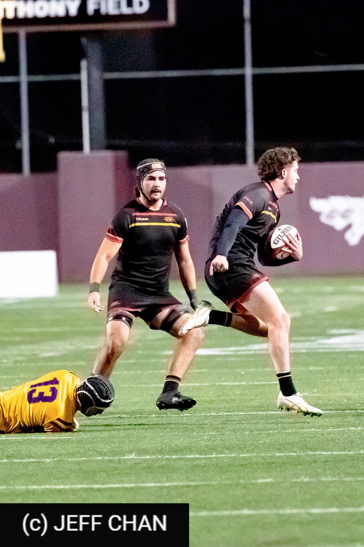  Queen's University - University of Guelph - Rugby - OUA 2024 Queen's vs Guelph (#OUA24QUG15) Photo by: Jeff Chan | Siuxy Sports 2024-11-15