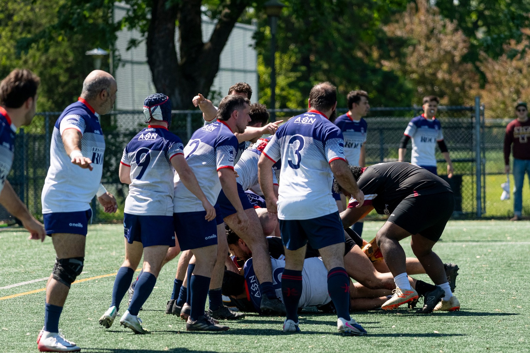  Rugby XV de Montréal - Westmount Rugby Club - Rugby - RQ 2026 - LP1R M - XV de Montréal vs Westmount (#RQ26LP1RXVMW) Photo by:  | Siuxy Sports 2026-05-30
