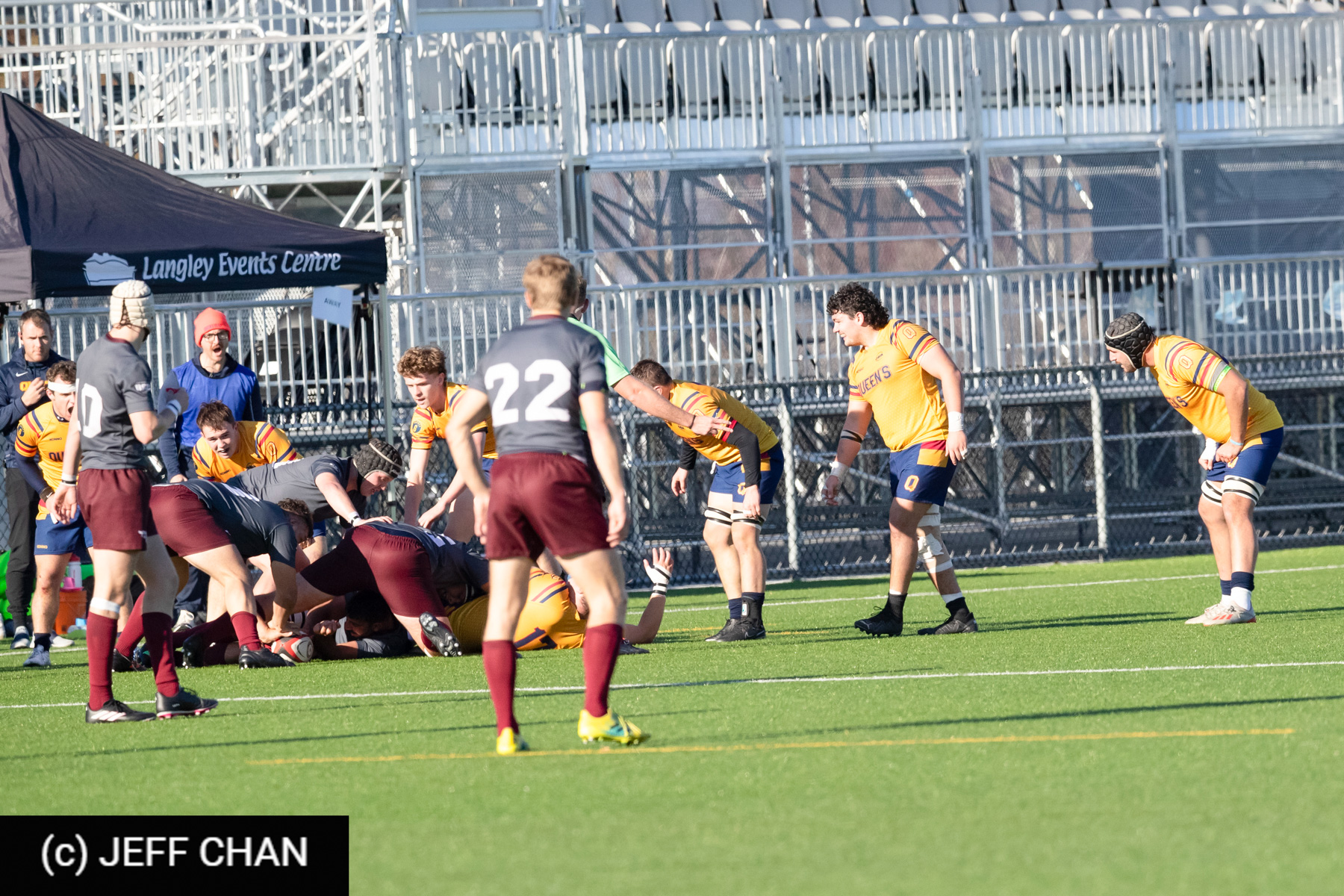  Queen's University - Université Ottawa - Rugby - CANUMENS 2023 - Semi final - Queen's vs U Ottawa by Jeff Chan (#CANUMENS2305) Photo by: Jeff Chan | Siuxy Sports 2023-11-17