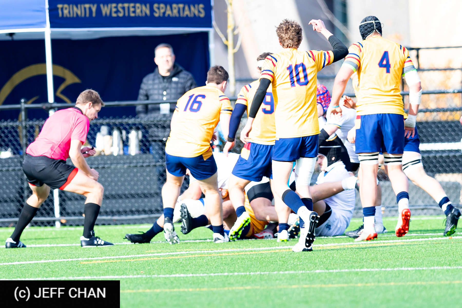  Queen's University - Trinity Western University - Rugby - CANUMENS 2023 - Queen's vs Trinity U by Jeff Chan (#CANUMENS2309) Photo by: Jeff Chan | Siuxy Sports 2023-11-19
