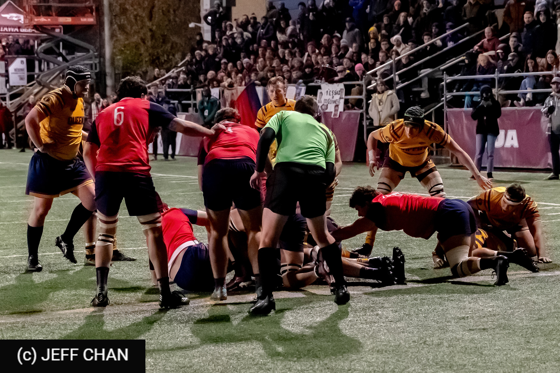  ÉTS (École de technologie supérieure) - Queen's University - Rugby - CANUMENS 2024 - Final - ETS vs Queen's by Jeff Chan (#CANUMENS2412) Photo by: Jeff Chan | Siuxy Sports 2024-11-17