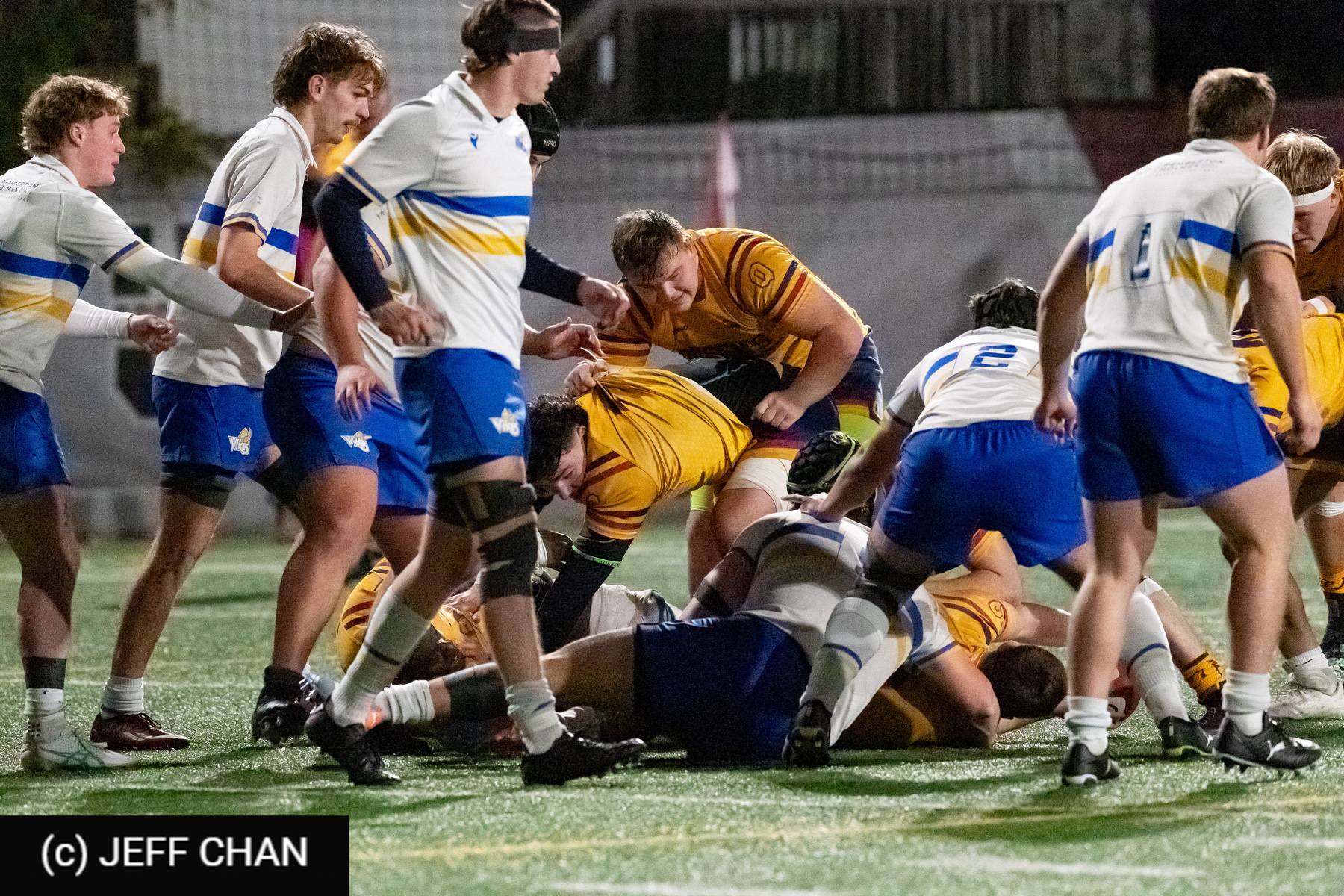  Queen's University - University of Victoria - Rugby - CANUMENS 2024 - Qtr final - Queen's vs UVic by Jeff Chan (#CANUMENS2403) Photo by: Jeff Chan | Siuxy Sports 2024-11-13