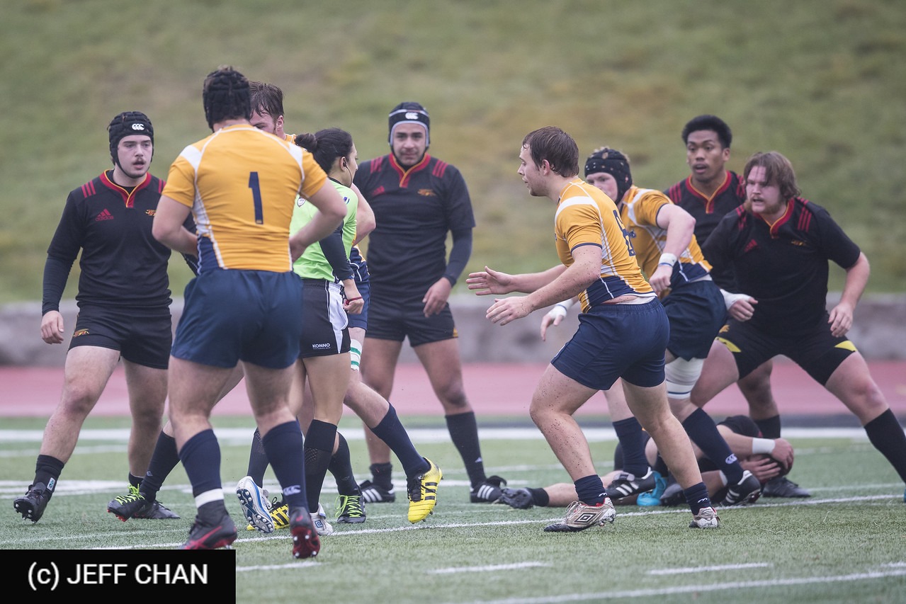 Alexander CHAFFEY - Kyle LAGASCA -  University of Victoria - University of Guelph - Rugby - CANUMENS 2017 - U Victoria vs U Guelph - by Jeff Chan (#CANUMENS1702) Photo by: Jeff Chan | Siuxy Sports 2017-11-18
