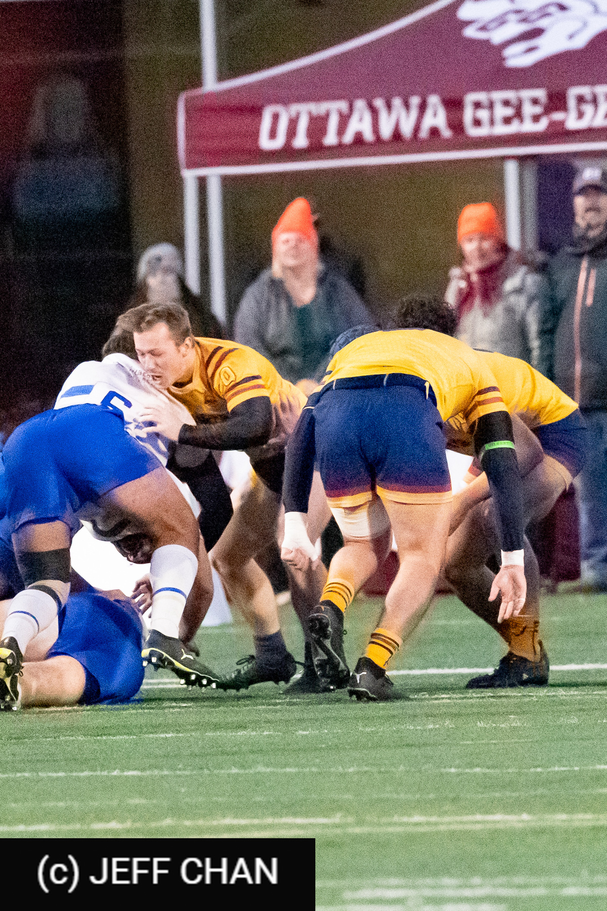  Queen's University - University of Victoria - Rugby - CANUMENS 2024 - Qtr final - Queen's vs UVic by Jeff Chan (#CANUMENS2403) Photo by: Jeff Chan | Siuxy Sports 2024-11-13