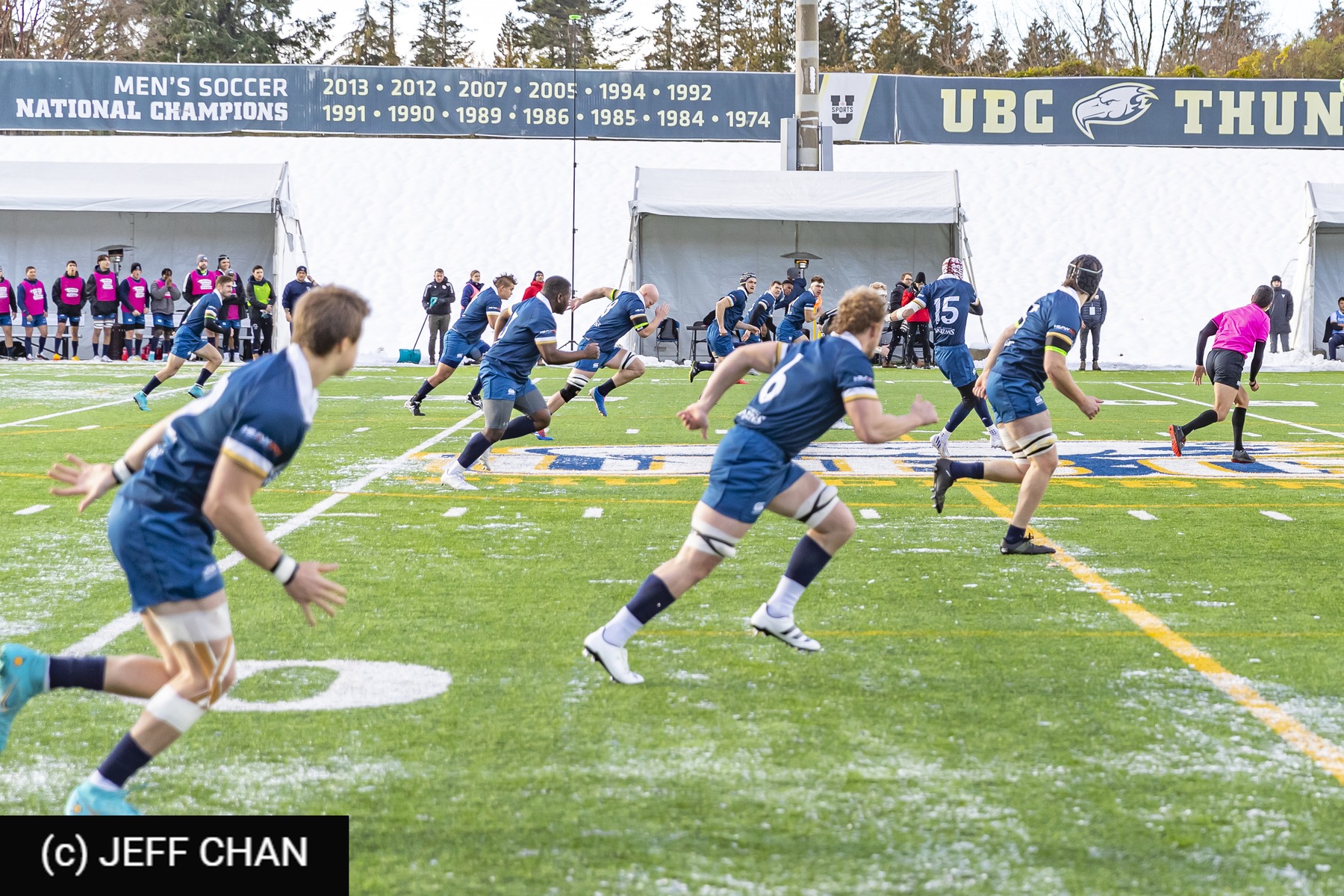  University of Victoria - Trinity Western University - Rugby - CANUMENS 2022 - U Victoria vs  Trinity Western U -  by Jeff Chan (#CANUMENS2201) Photo by: Jeff Chan | Siuxy Sports 2022-11-30