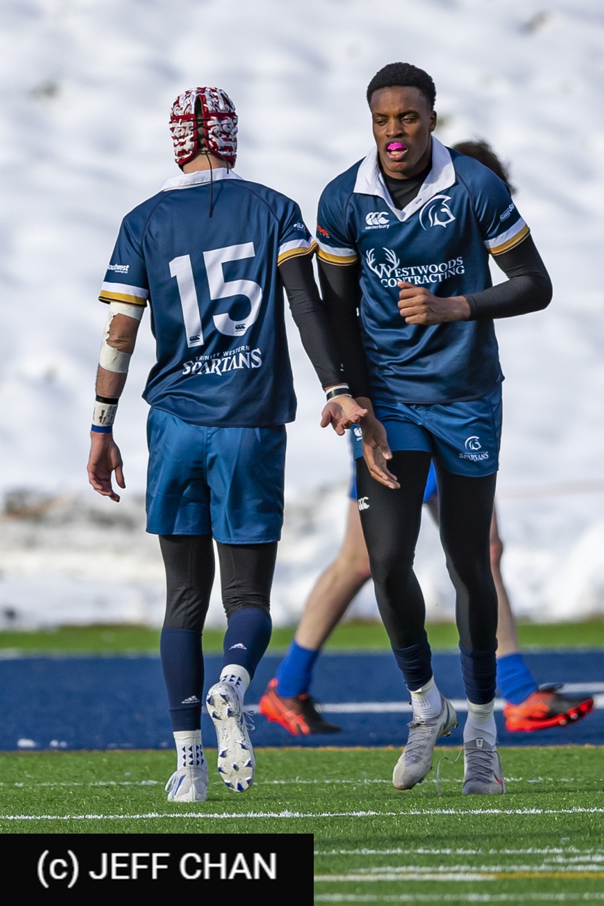 Tamilore AWONUSI -  University of Victoria - Trinity Western University - Rugby - CANUMENS 2022 - U Victoria vs  Trinity Western U -  by Jeff Chan (#CANUMENS2201) Photo by: Jeff Chan | Siuxy Sports 2022-11-30