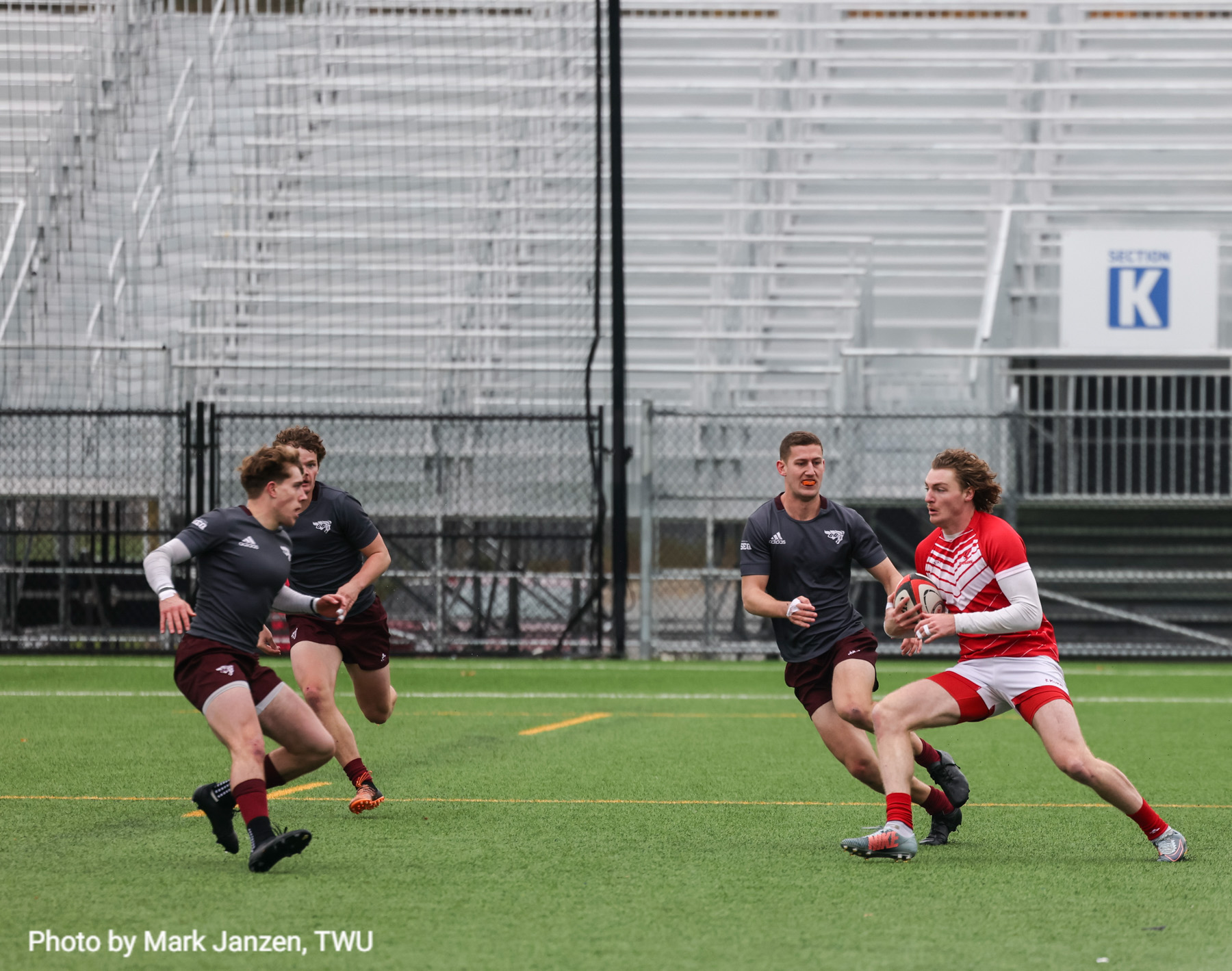 Gordie EVANS -  Memorial University of Newfoundland - Université Ottawa - Rugby - CANUMENS 2023 - Quarter final - Memorial vs U Ottawa by Jeff Chan (#CANUMENS2303) Photo by: Jeff Chan | Siuxy Sports 2023-11-15