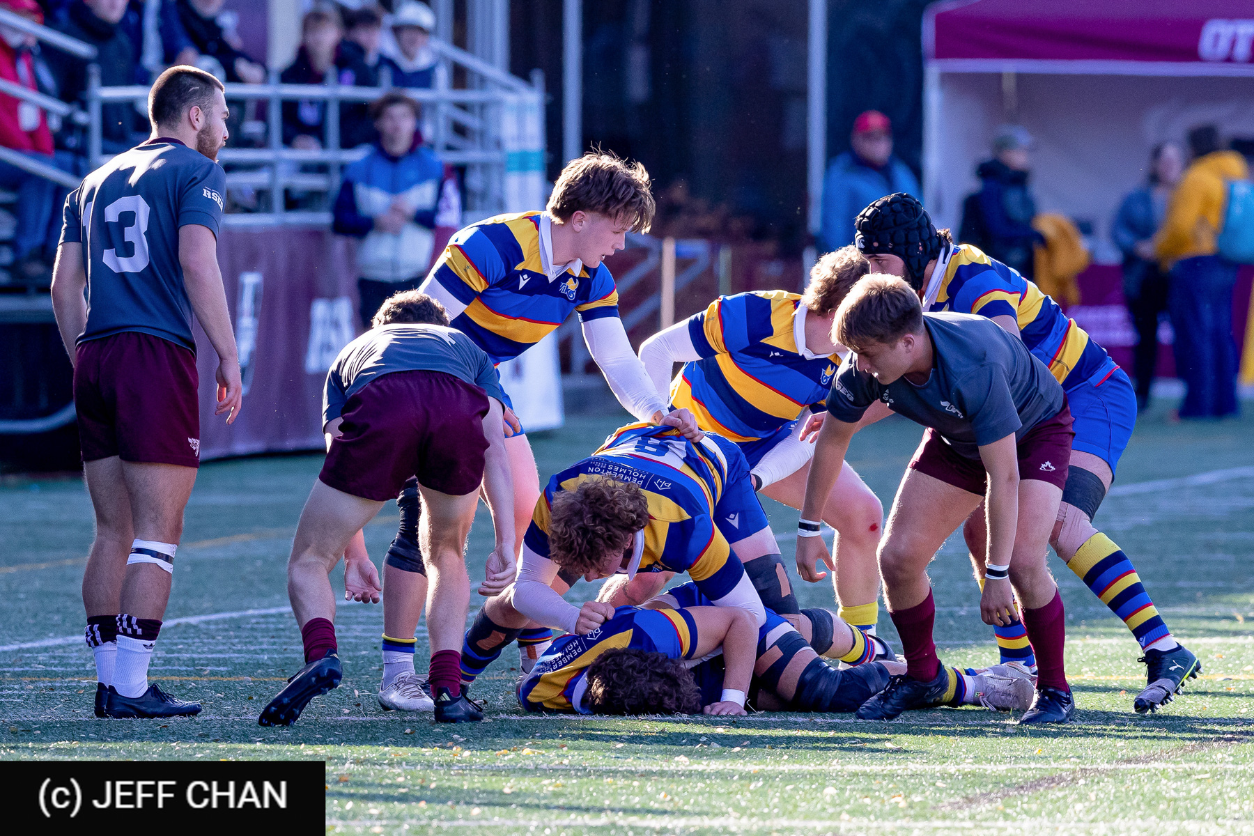  Université Ottawa - University of Victoria - Rugby - CANUMENS 2024 - Consolation Semi - Ottawa vs UVic by Jeff Chan (#CANUMENS2406) Photo by: Jeff Chan | Siuxy Sports 2024-11-15