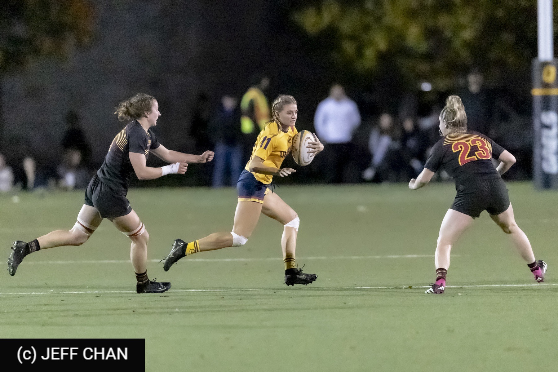  Queen's University - University of Guelph - Rugby - OUA 2023 Queen's (W) vs Guelph Final (#OUW23QWGU10) Photo by: Jeff Chan | Siuxy Sports 2023-10-27