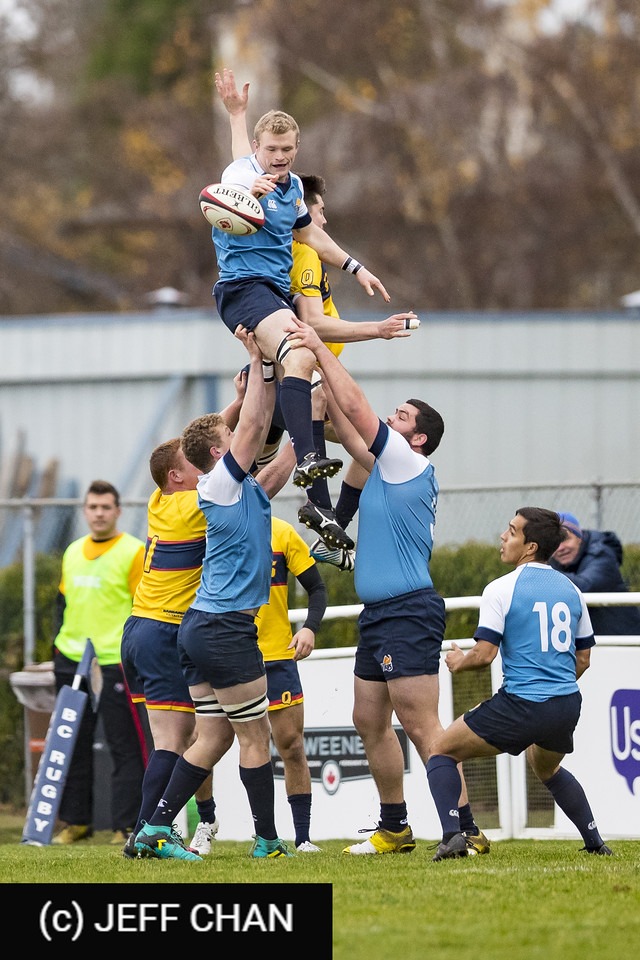 James O’NEILL -  Queen's University - University of Victoria - Rugby - CANUMENS 2018 - Queen's U vs U Victoria by Jeff Chan (#CANUMENS1804) Photo by: Jeff Chan | Siuxy Sports 2018-11-22