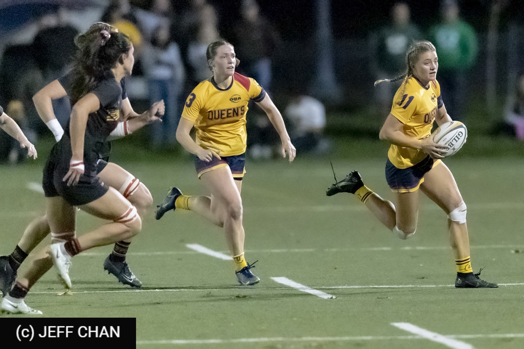  Queen's University - University of Guelph - Rugby - OUA 2023 Queen's (W) vs Guelph Final (#OUW23QWGU10) Photo by: Jeff Chan | Siuxy Sports 2023-10-27