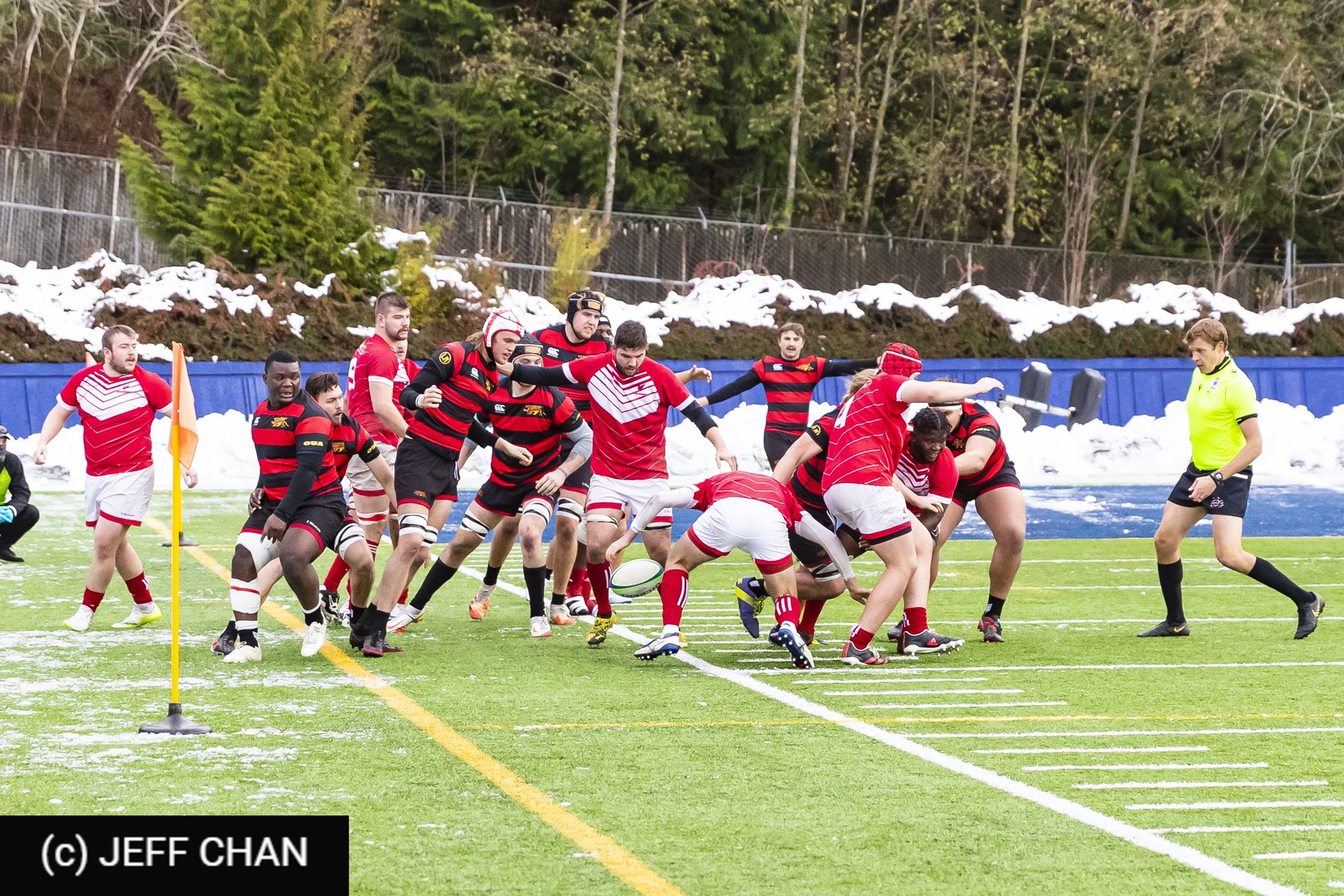 Guershcom MUKENDI -  University of Guelph - Memorial University of Newfoundland - Rugby - CANUMENS 2022 - U Guelph vs Memorial U -  by Jeff Chan (#CANUMENS2203) Photo by: Jeff Chan | Siuxy Sports 2022-11-30