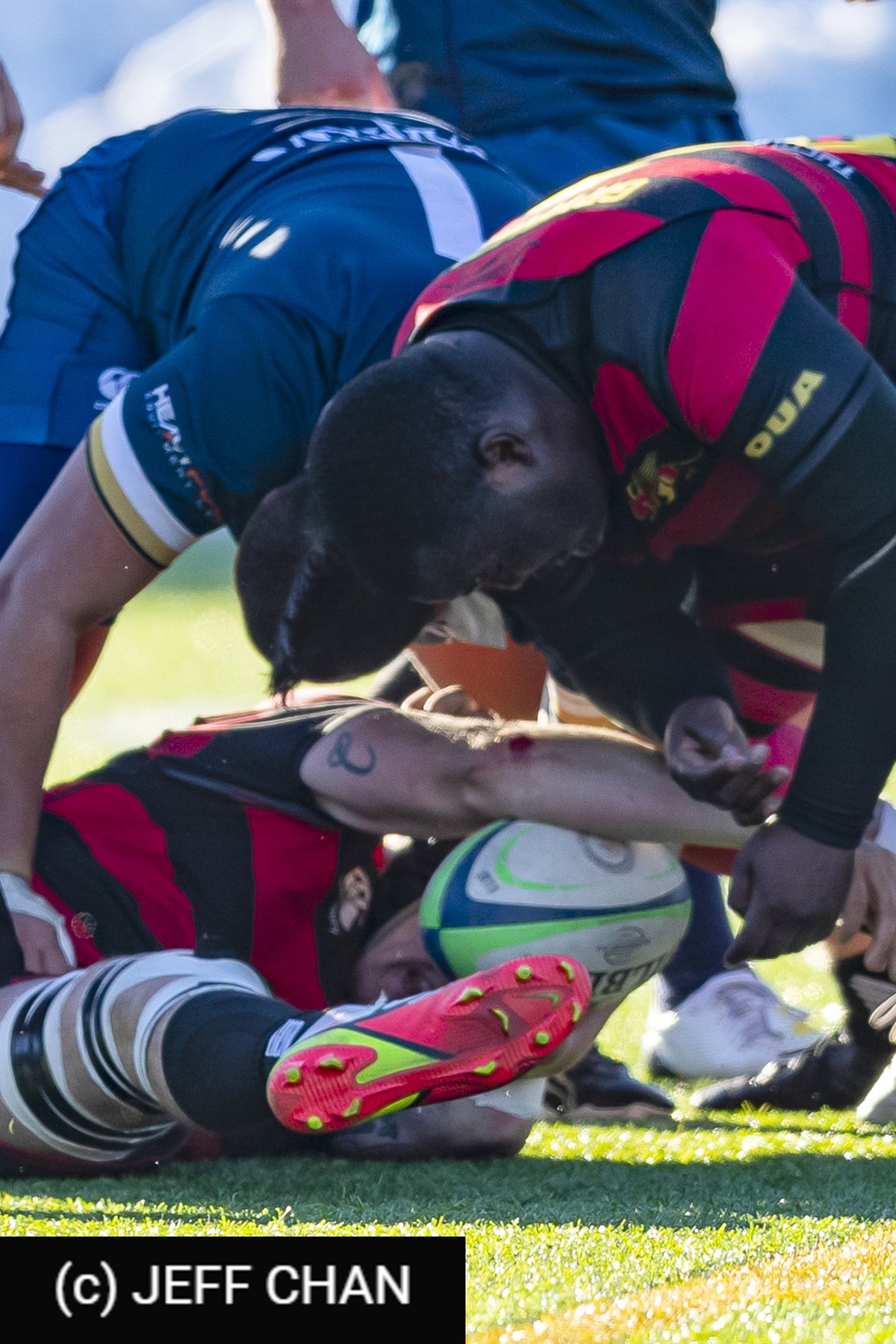  University of Guelph - Trinity Western University - Rugby - CANUMENS 2022 - Guelph vs Trinity Western U - Bronze Game  by Jeff Chan (#CANUMENS2211) Photo by: Jeff Chan | Siuxy Sports 2022-12-04