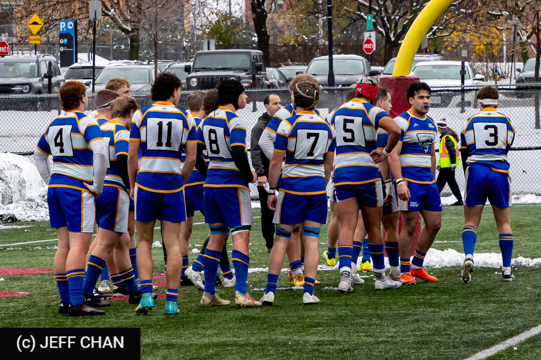  University of Guelph - University of British Columbia Okanagan - Rugby - CANUMENS 2025 - University of Guelph v University of British Columbia Okanagan - Game#2 by Jeff Chan (#CANUMENS2572) Photo by: Jeff Chan | Siuxy Sports 2025-11-12