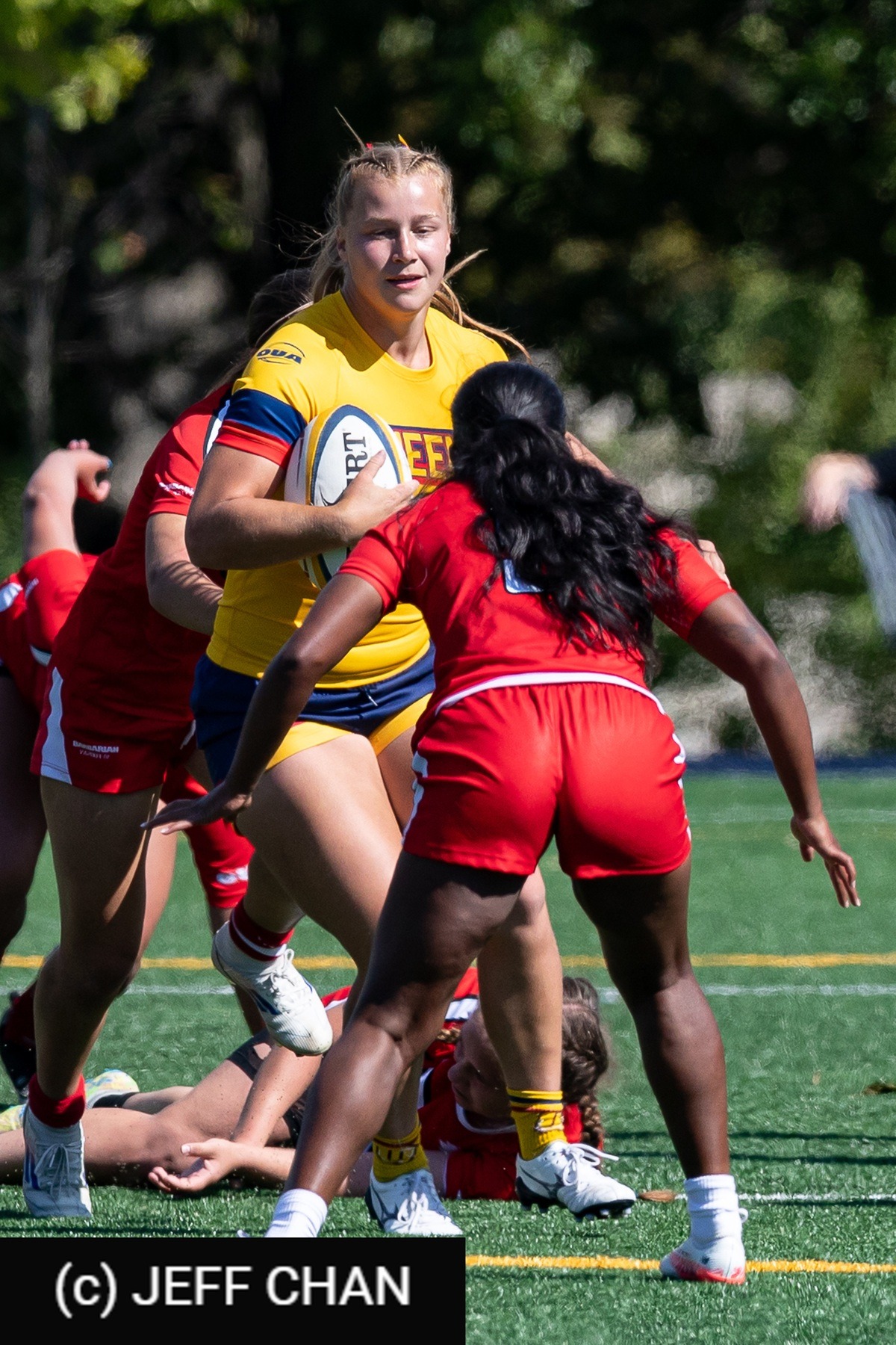  Queen's University - York University - Rugby - OUA 2025 Queen's (W) vs York (#OUW25QWYO09) Photo by: Jeff Chan | Siuxy Sports 2025-09-06