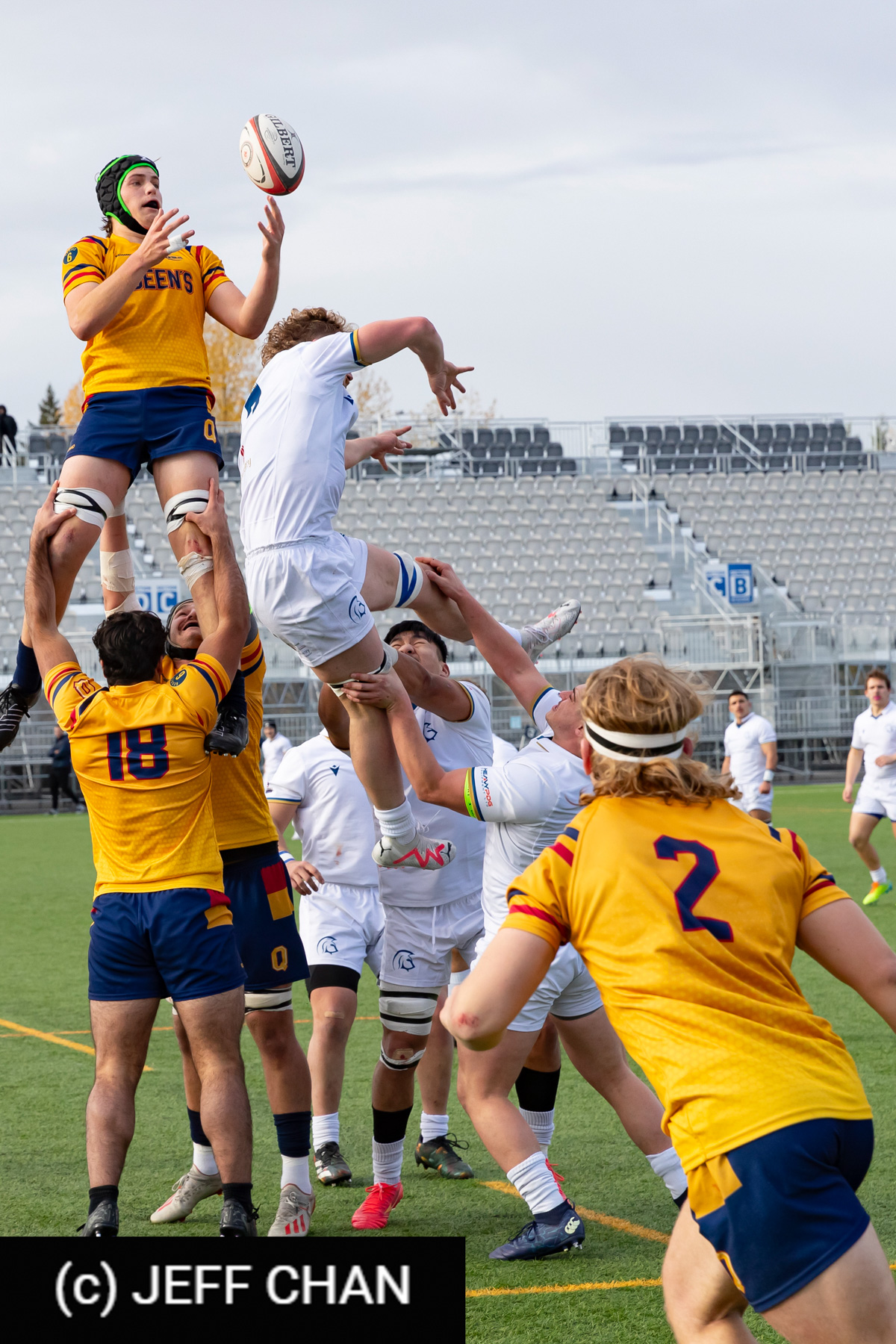 Simon BURNS -  Queen's University - Trinity Western University - Rugby - CANUMENS 2023 - Queen's vs Trinity U by Jeff Chan (#CANUMENS2309) Photo by: Jeff Chan | Siuxy Sports 2023-11-19