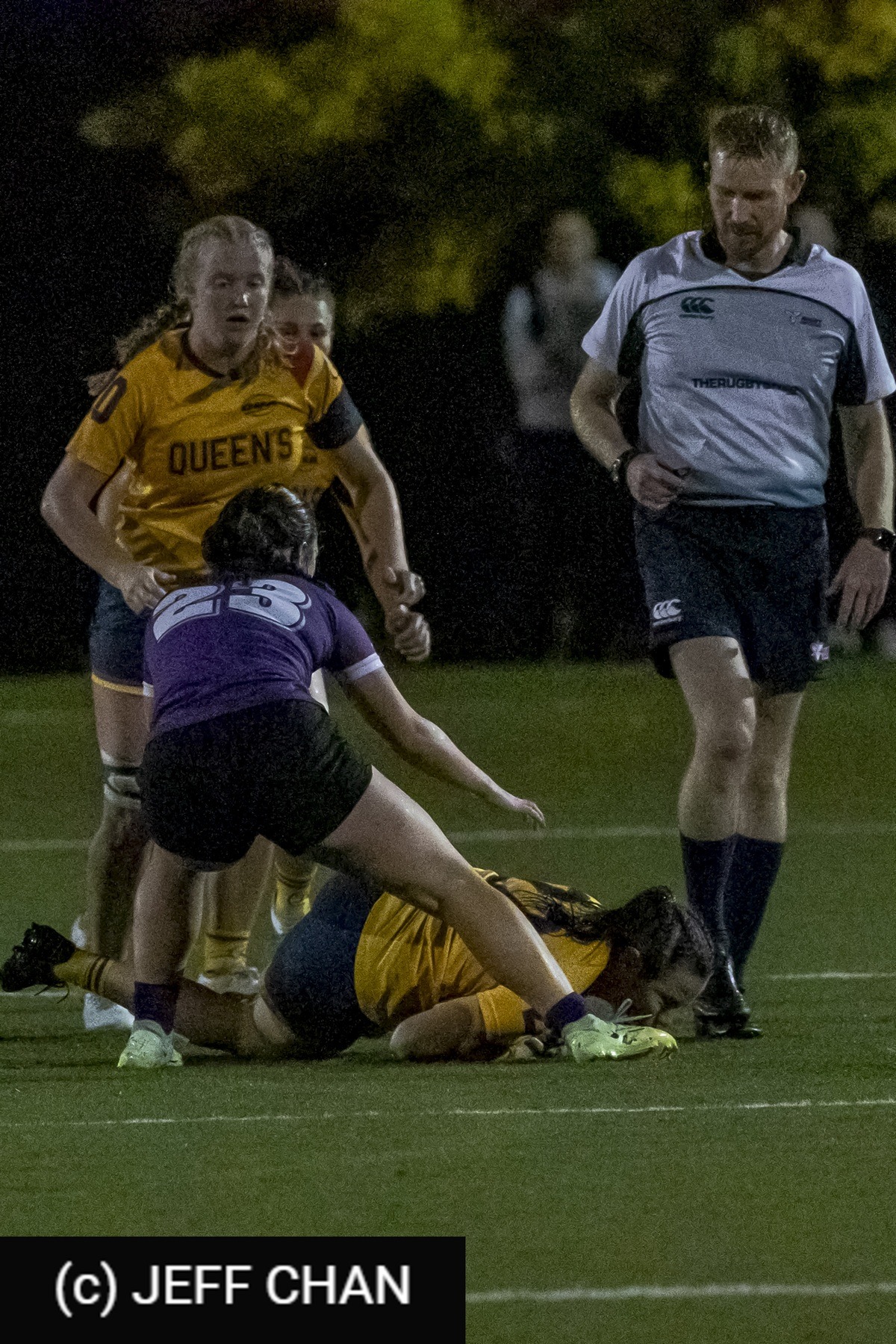  Queen's University - University of Western Ontario - Rugby - OUA 2023 Queen's (W) vs Western Semi (#OUW23QWWE10) Photo by: Jeff Chan | Siuxy Sports 2023-10-20