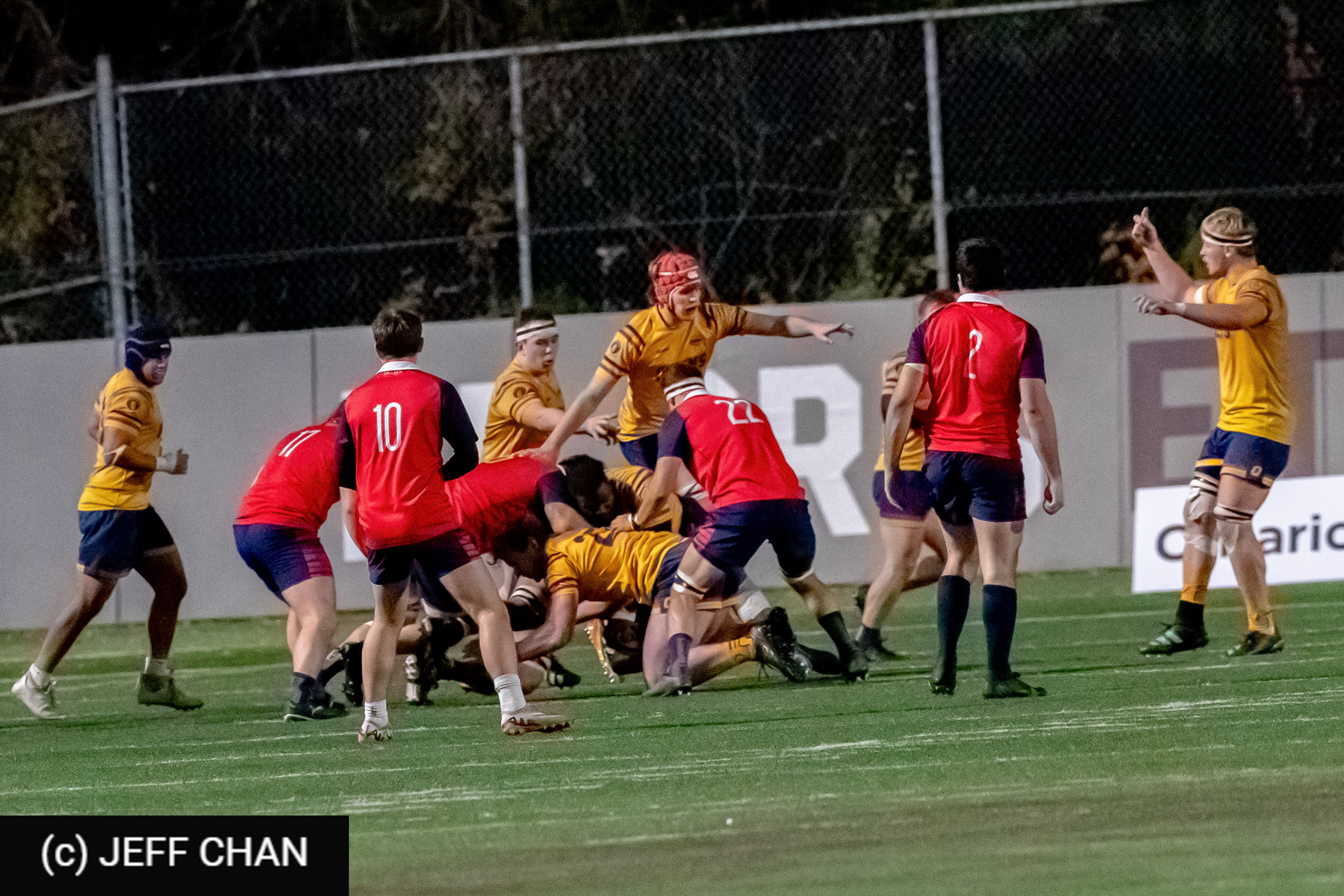  ÉTS (École de technologie supérieure) - Queen's University - Rugby - CANUMENS 2024 - Final - ETS vs Queen's by Jeff Chan (#CANUMENS2412) Photo by: Jeff Chan | Siuxy Sports 2024-11-17