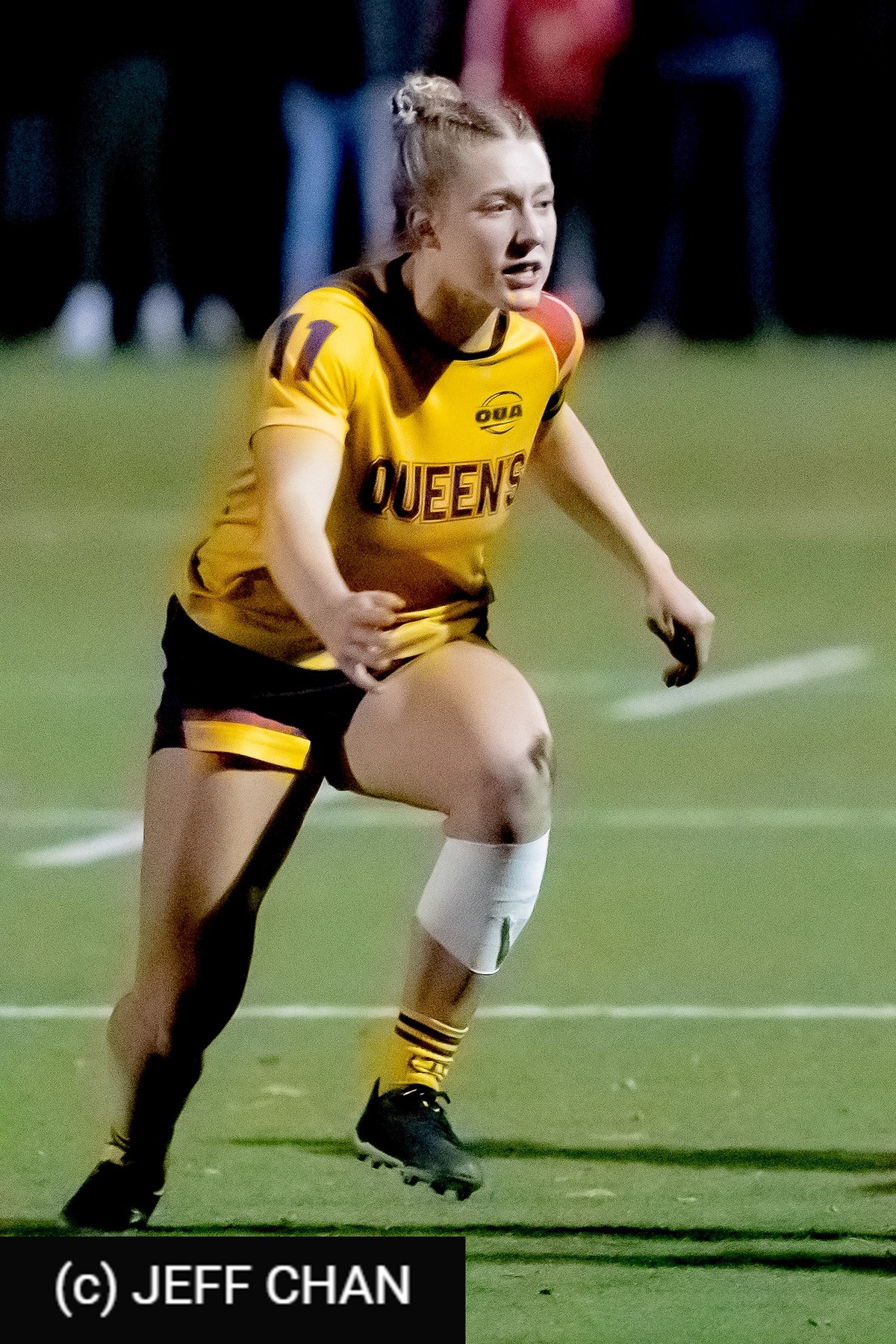  Queen's University - University of Guelph - Rugby - OUA 2024 Queen's (W) vs Guelph (#OUW24QWGU10) Photo by: Jeff Chan | Siuxy Sports 2024-10-25