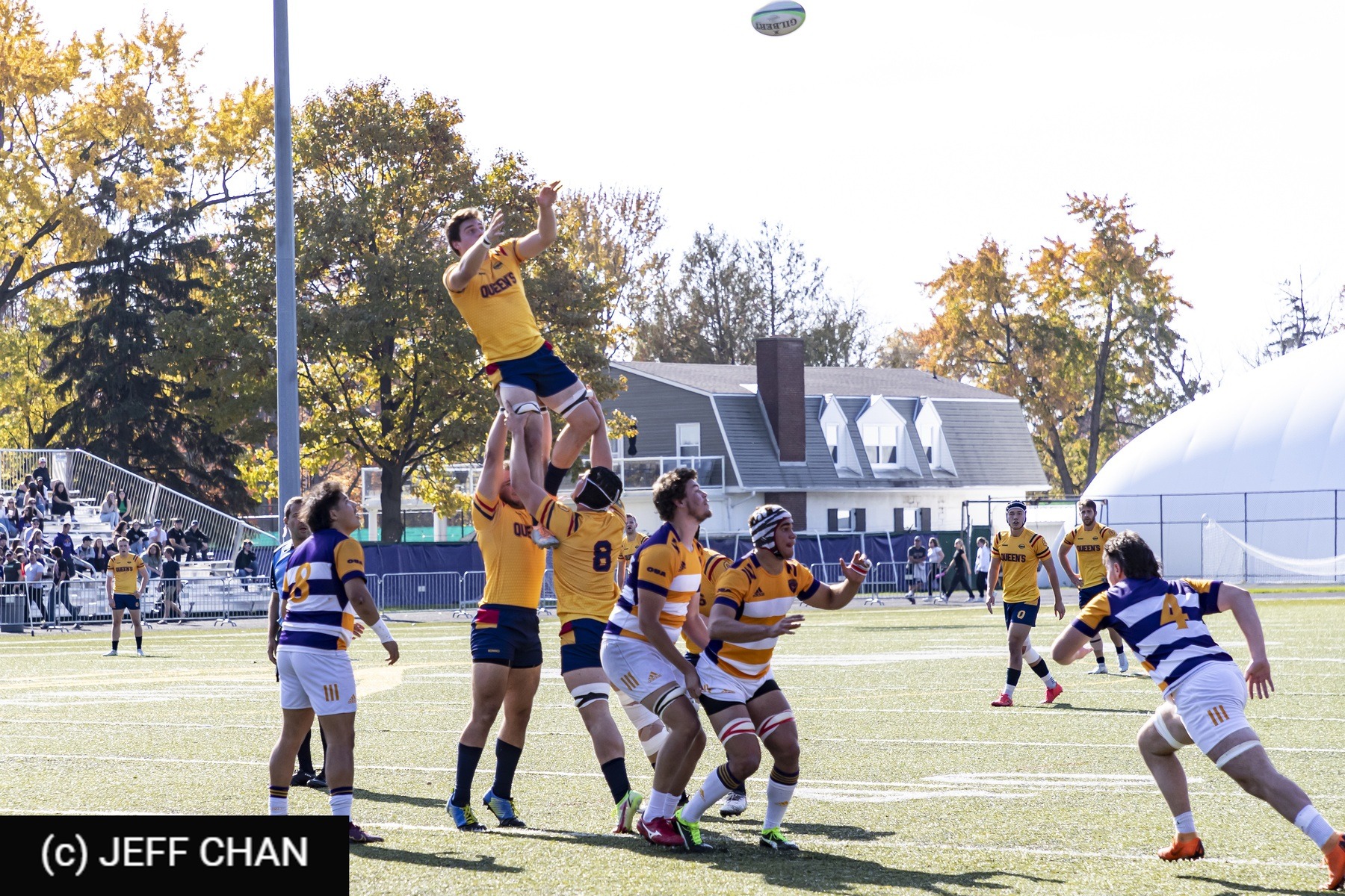  Queen's University - Wilfrid Laurier University - Rugby - OUA 2022 Queen's vs Laurier (#OUA22QULA10) Photo by: Jeff Chan | Siuxy Sports 2022-10-23