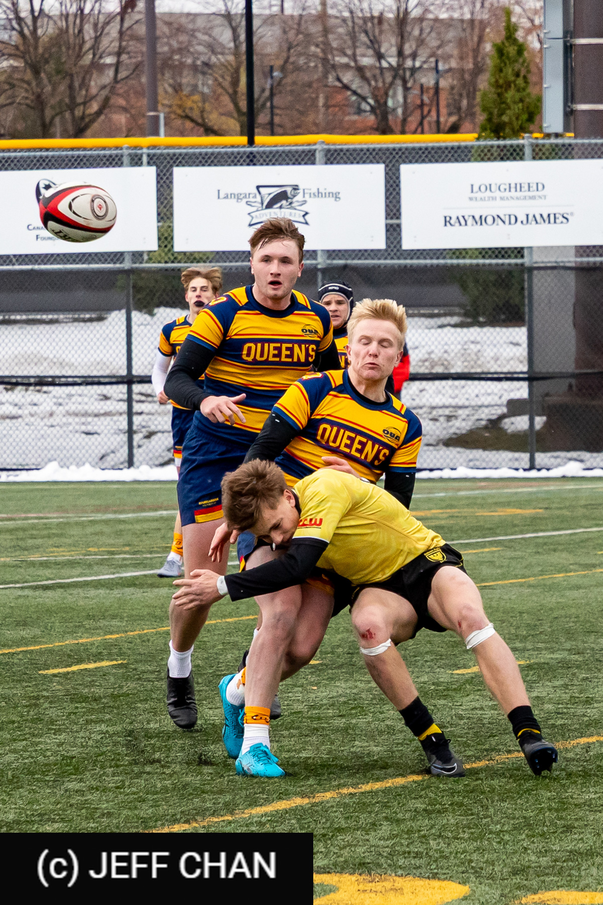 Owen LEE -  Queen's University - Dalhousie University - Rugby - CANUMENS 2025 - Queen's University vs Dalhousie University - Game#5 by Jeff Chan (#CANUMENS2575) Photo by: Jeff Chan | Siuxy Sports 2025-11-14