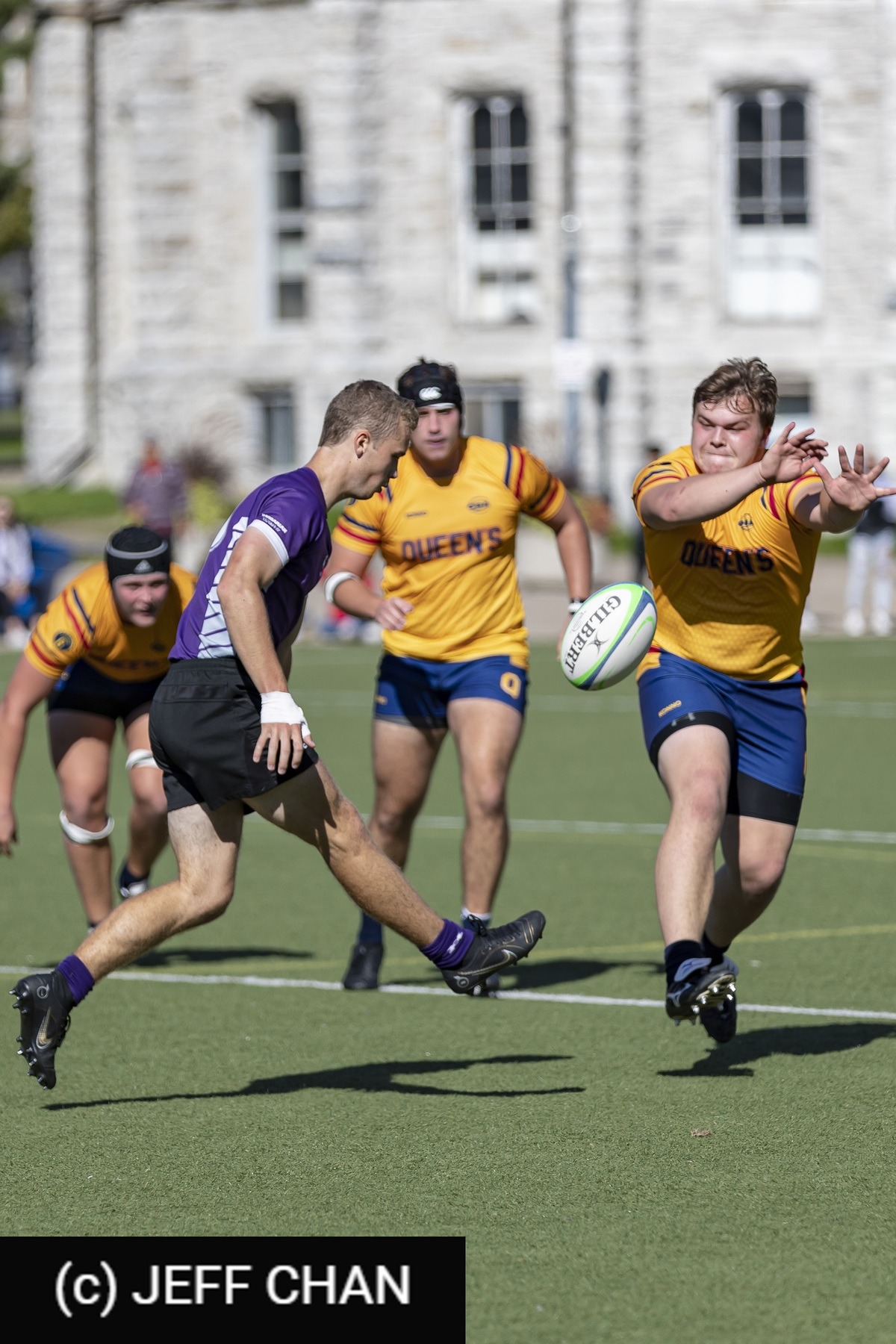  Queen's University - University of Western Ontario - Rugby - OUA 2022 Queen's vs Western (#OUA22QUWE09) Photo by: Jeff Chan | Siuxy Sports 2022-09-24