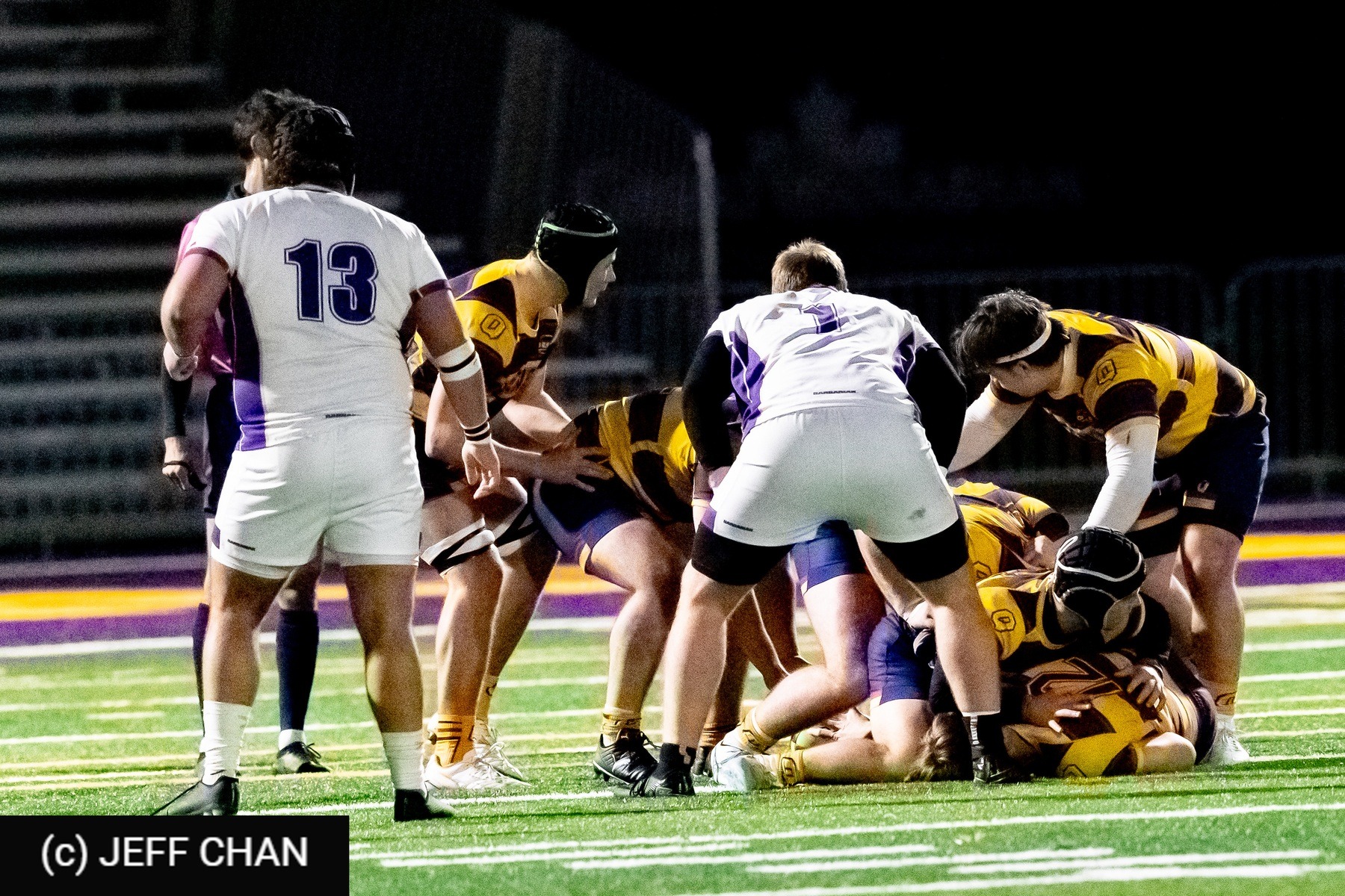  Queen's University - Wilfrid Laurier University - Rugby - OUA 2025 Queen's vs Laurier (#OUA25QULA10) Photo by: Jeff Chan | Siuxy Sports 2025-10-31