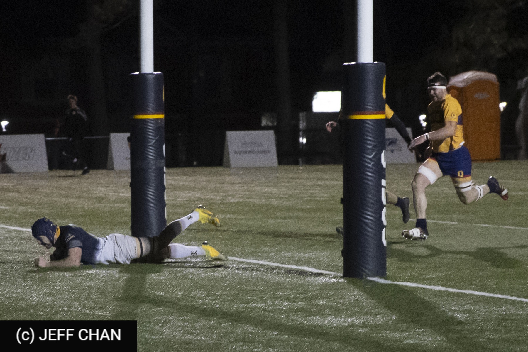  Queen's University - University of British Columbia - Rugby - CANUMENS 2021 - Queen's U vs U British Columbia - by Jeff Chan (#CANUMENS2105) Photo by: Jeff Chan | Siuxy Sports 2021-11-26