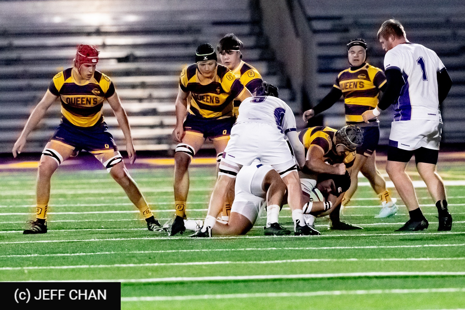  Queen's University - Wilfrid Laurier University - Rugby - OUA 2025 Queen's vs Laurier (#OUA25QULA10) Photo by: Jeff Chan | Siuxy Sports 2025-10-31