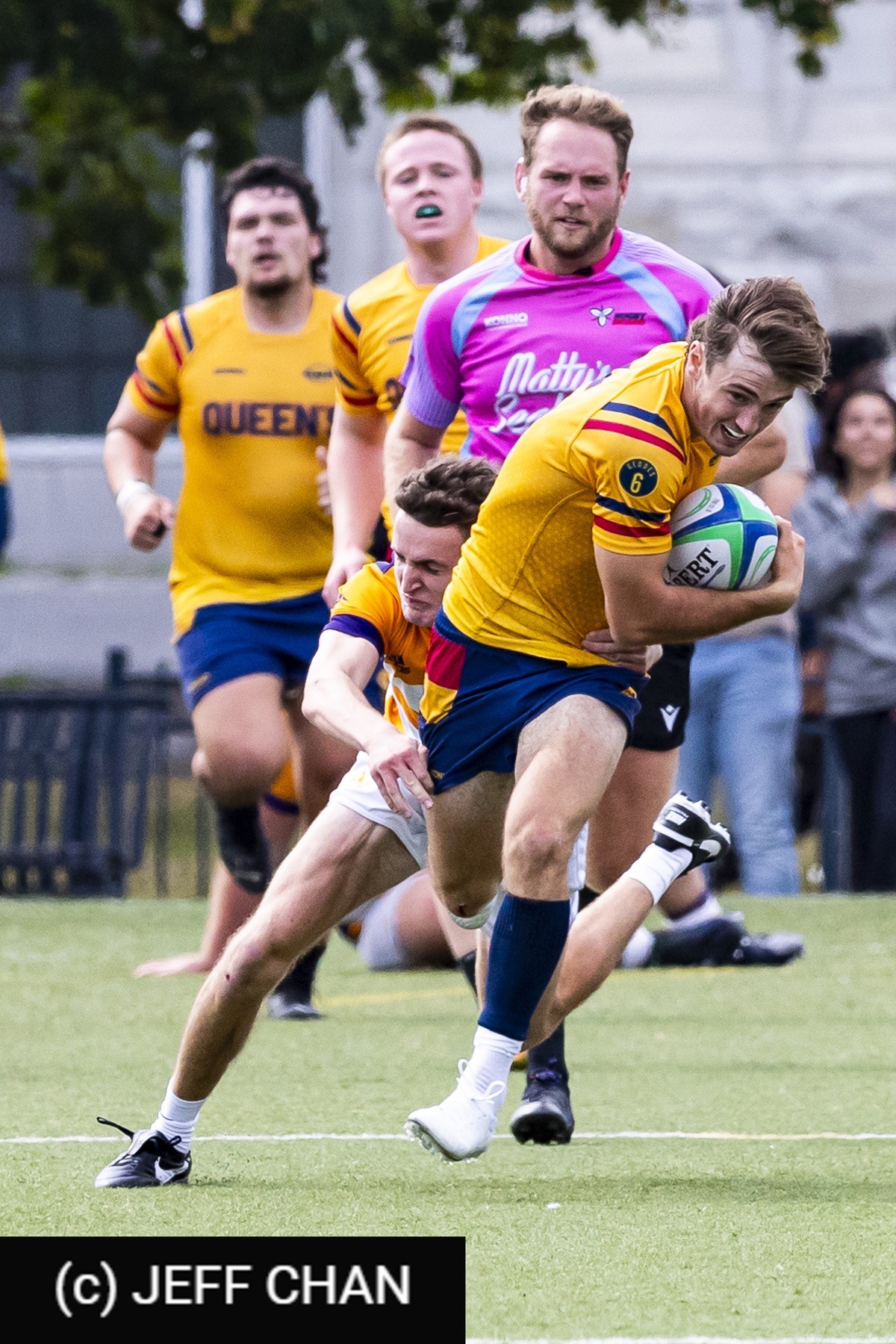  Queen's University - Wilfrid Laurier University - Rugby - OUA 2023 Queen's vs Laurier (#OUA23QULA09) Photo by: Jeff Chan | Siuxy Sports 2023-09-23