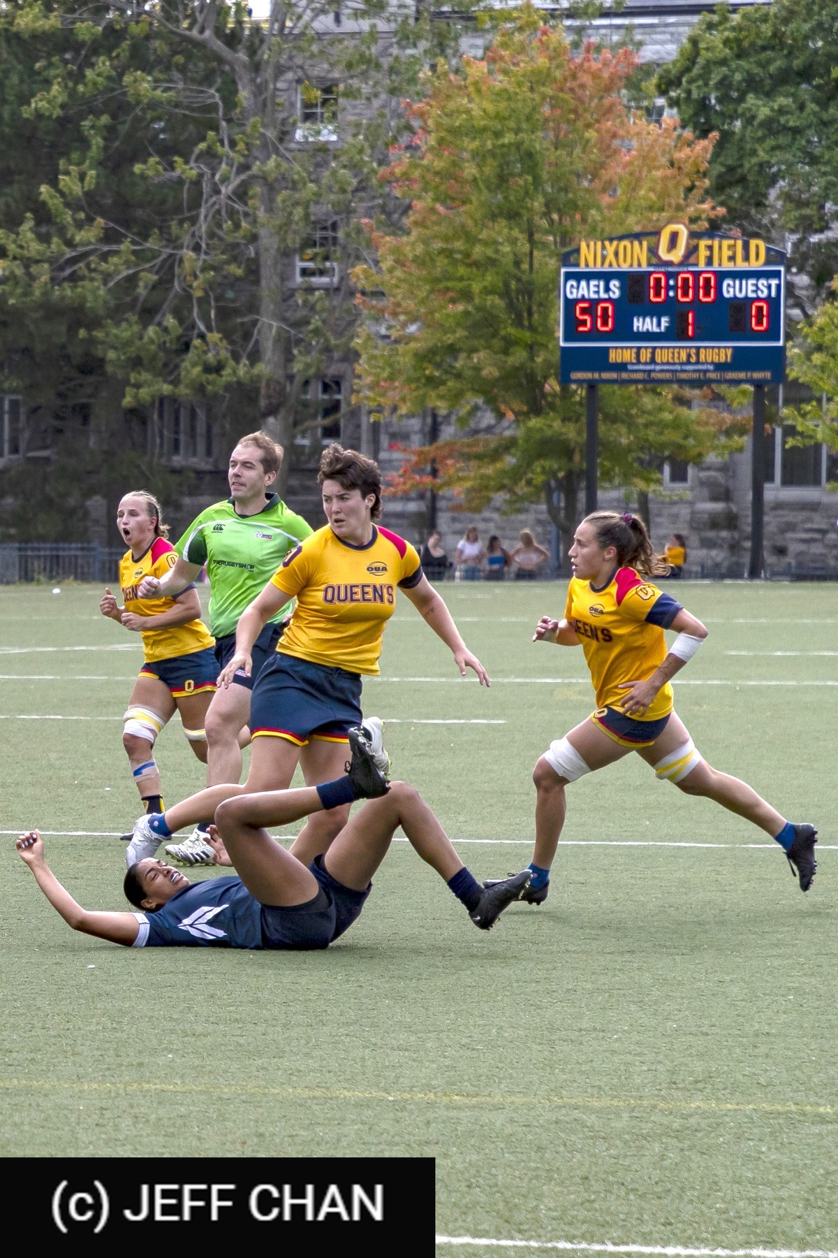  Queen's University - University of Toronto - Rugby - OUA 2023 Queen's (W) vs Toronto (#OUW23QWUT09) Photo by: Jeff Chan | Siuxy Sports 2023-09-09