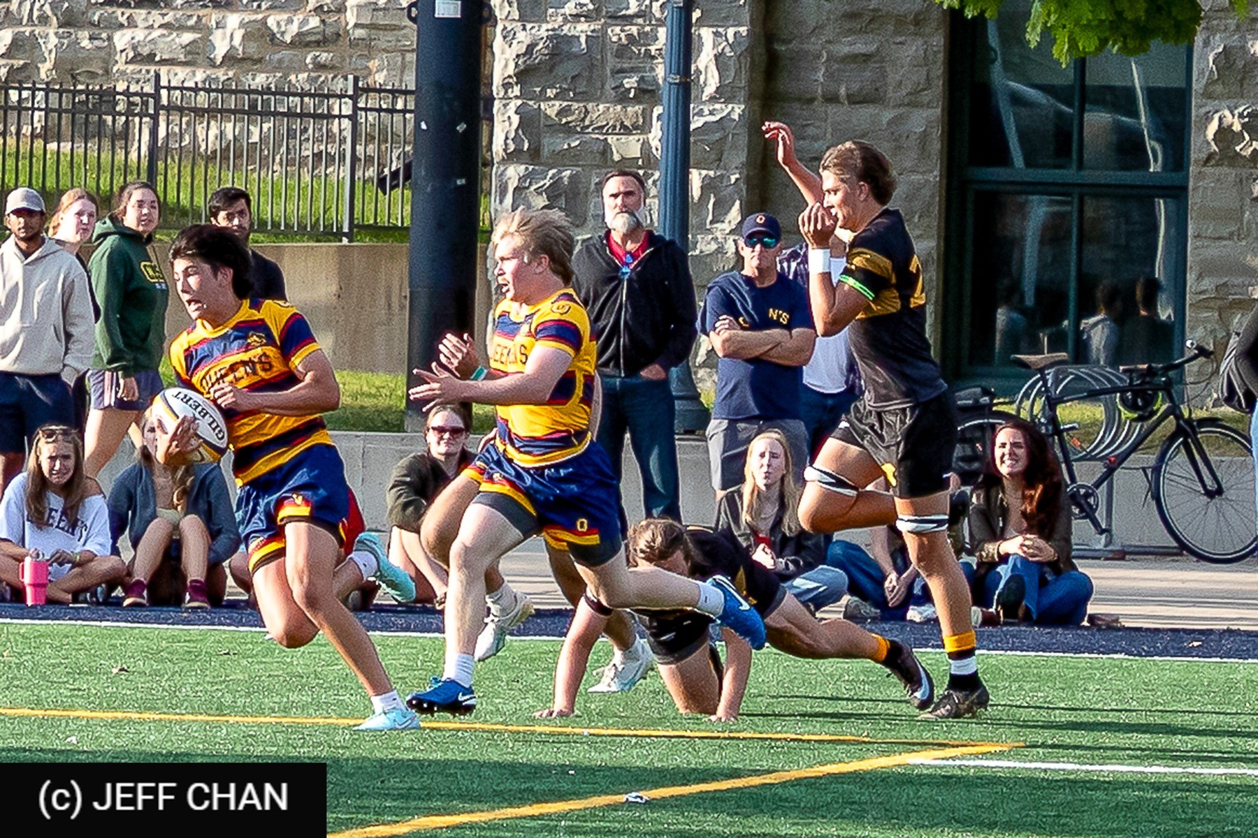  Queen's University - University of Waterloo - Rugby - OUA 2025 Queen's vs Waterloo (#OUA25QUWA09) Photo by: Jeff Chan | Siuxy Sports 2025-09-06
