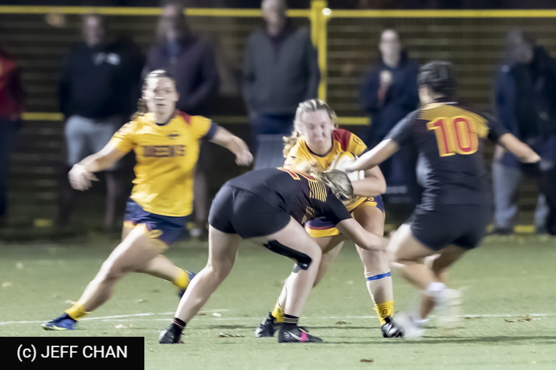  Queen's University - University of Guelph - Rugby - OUA 2023 Queen's (W) vs Guelph Final (#OUW23QWGU10) Photo by: Jeff Chan | Siuxy Sports 2023-10-27