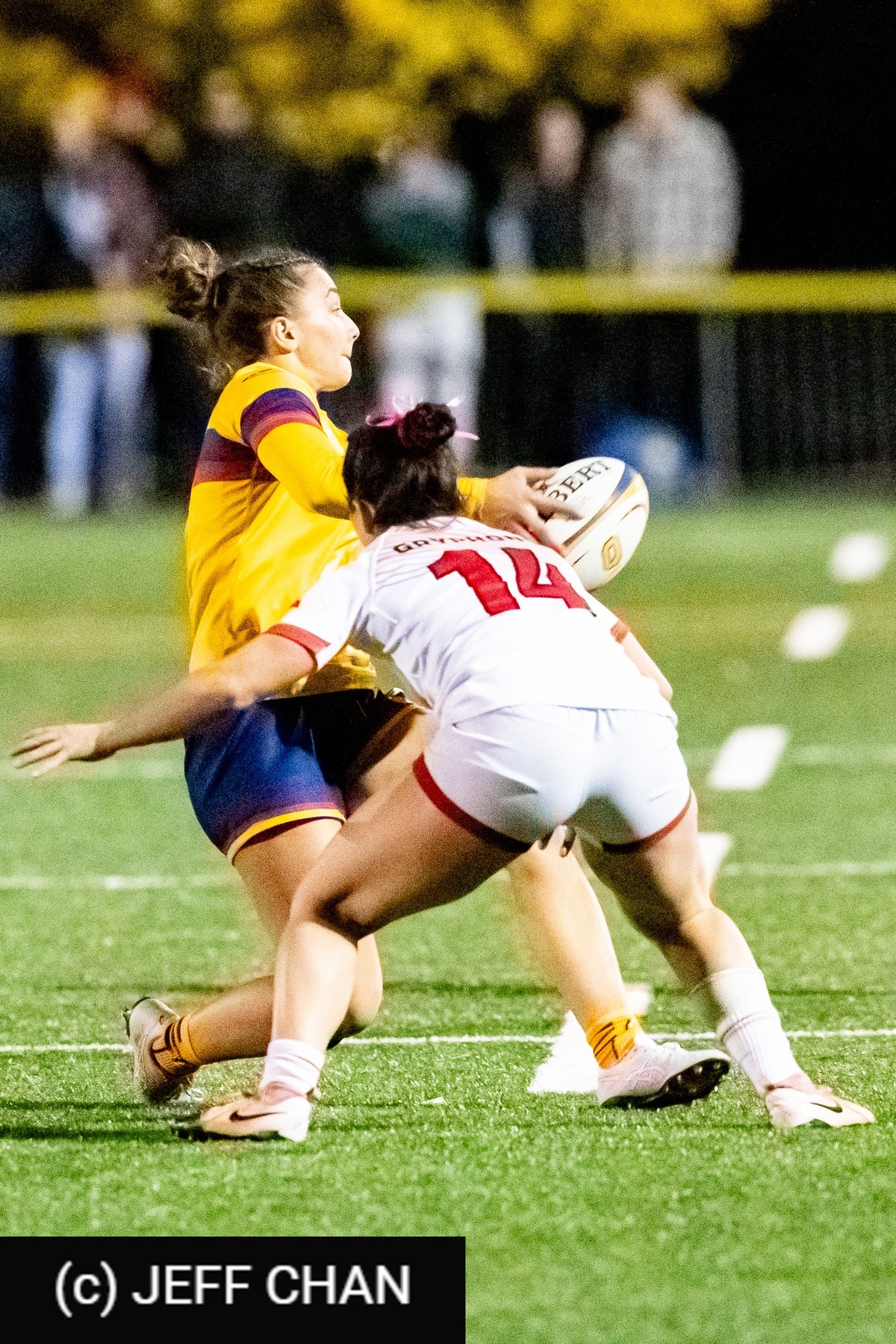  Queen's University - University of Guelph - Rugby - OUA 2025 Queen's (W) vs Guelph (#OUW25QWGU10) Photo by: Jeff Chan | Siuxy Sports 2025-10-24