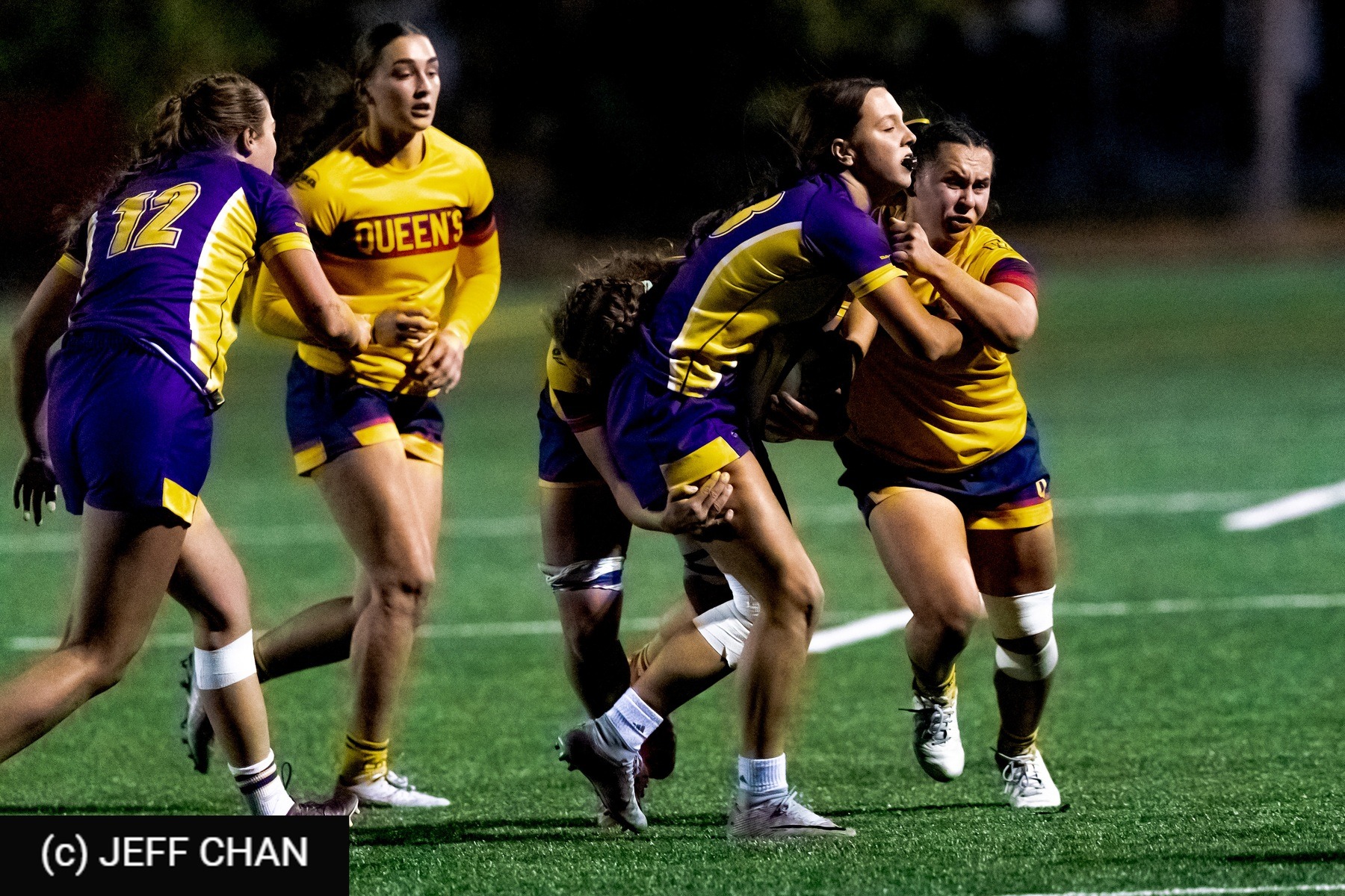  Queen's University - Wilfrid Laurier University - Rugby - OUA 2025 Queen's (W) vs Laurier (#OUW25QWLA10) Photo by: Jeff Chan | Siuxy Sports 2025-10-17