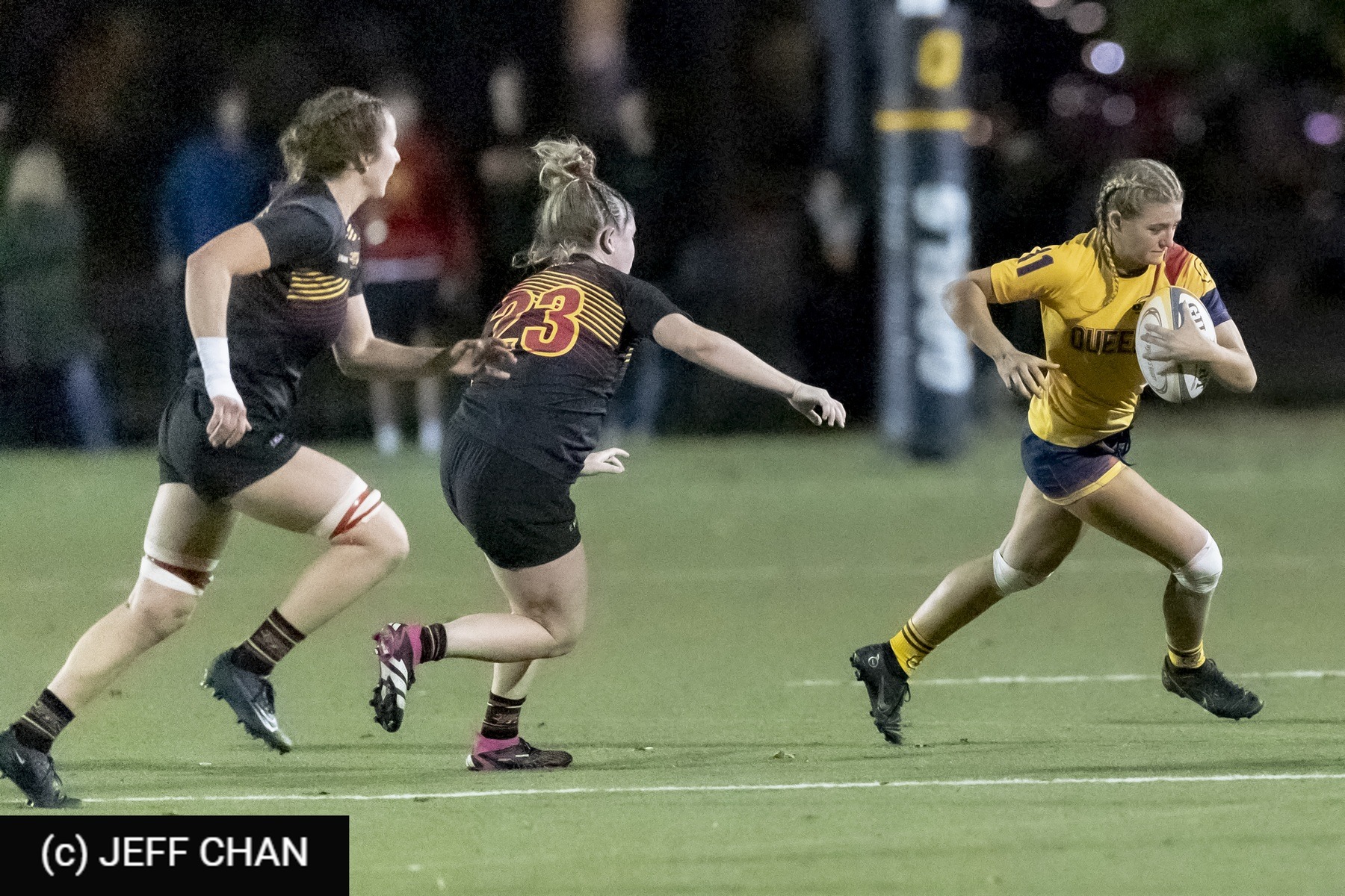  Queen's University - University of Guelph - Rugby - OUA 2023 Queen's (W) vs Guelph Final (#OUW23QWGU10) Photo by: Jeff Chan | Siuxy Sports 2023-10-27