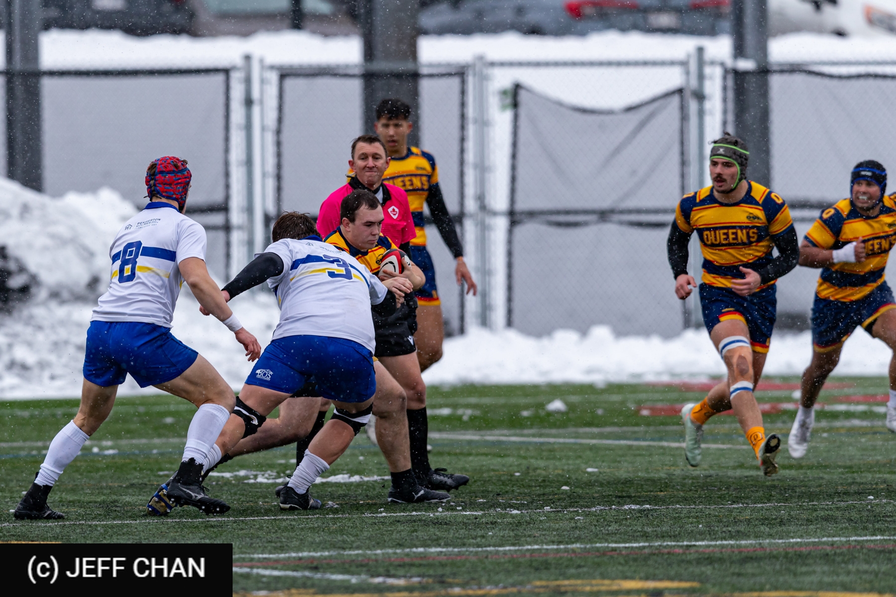 Cameron BUBYN -  Queen's University - University of Victoria - Rugby - CANUMENS 2025 - Queen's University vs University of Victoria - Game#1 by Jeff Chan (#CANUMENS2581) Photo by: Jeff Chan | Siuxy Sports 2025-11-12