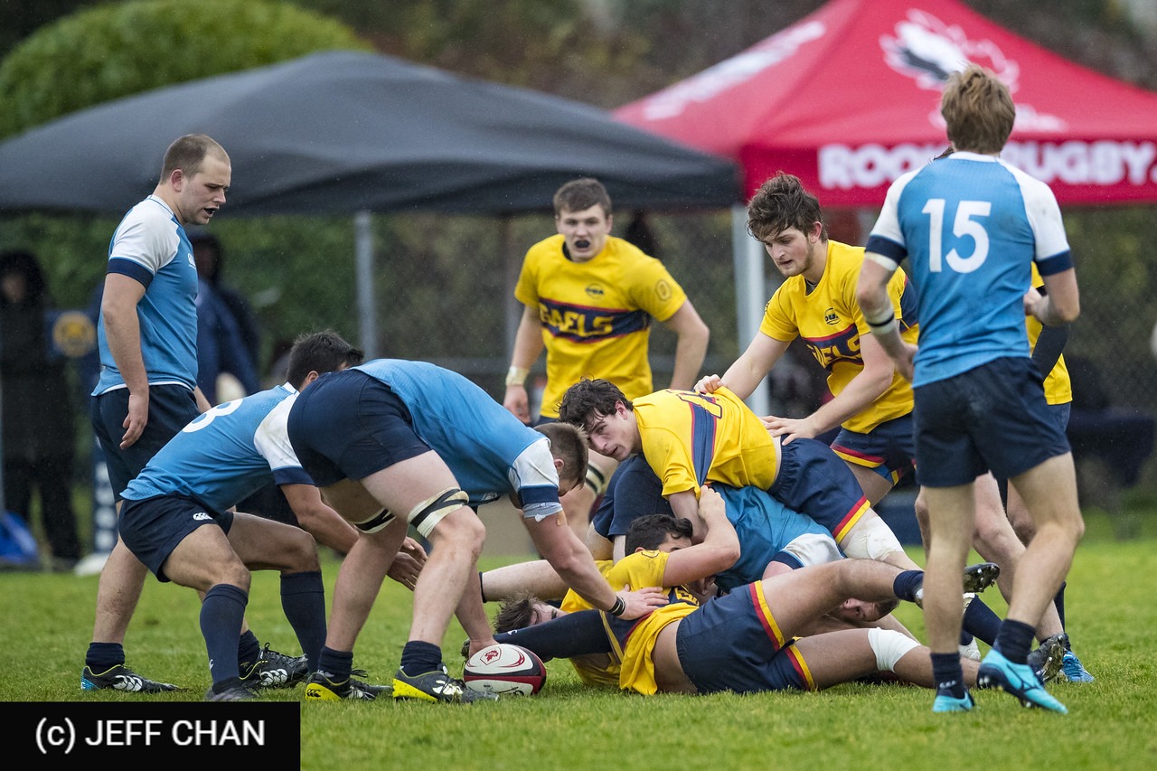 Nicholas DE LALLO - Alex PIPCHUK -  Queen's University - University of Victoria - Rugby - CANUMENS 2018 - Queen's U vs U Victoria by Jeff Chan (#CANUMENS1804) Photo by: Jeff Chan | Siuxy Sports 2018-11-22