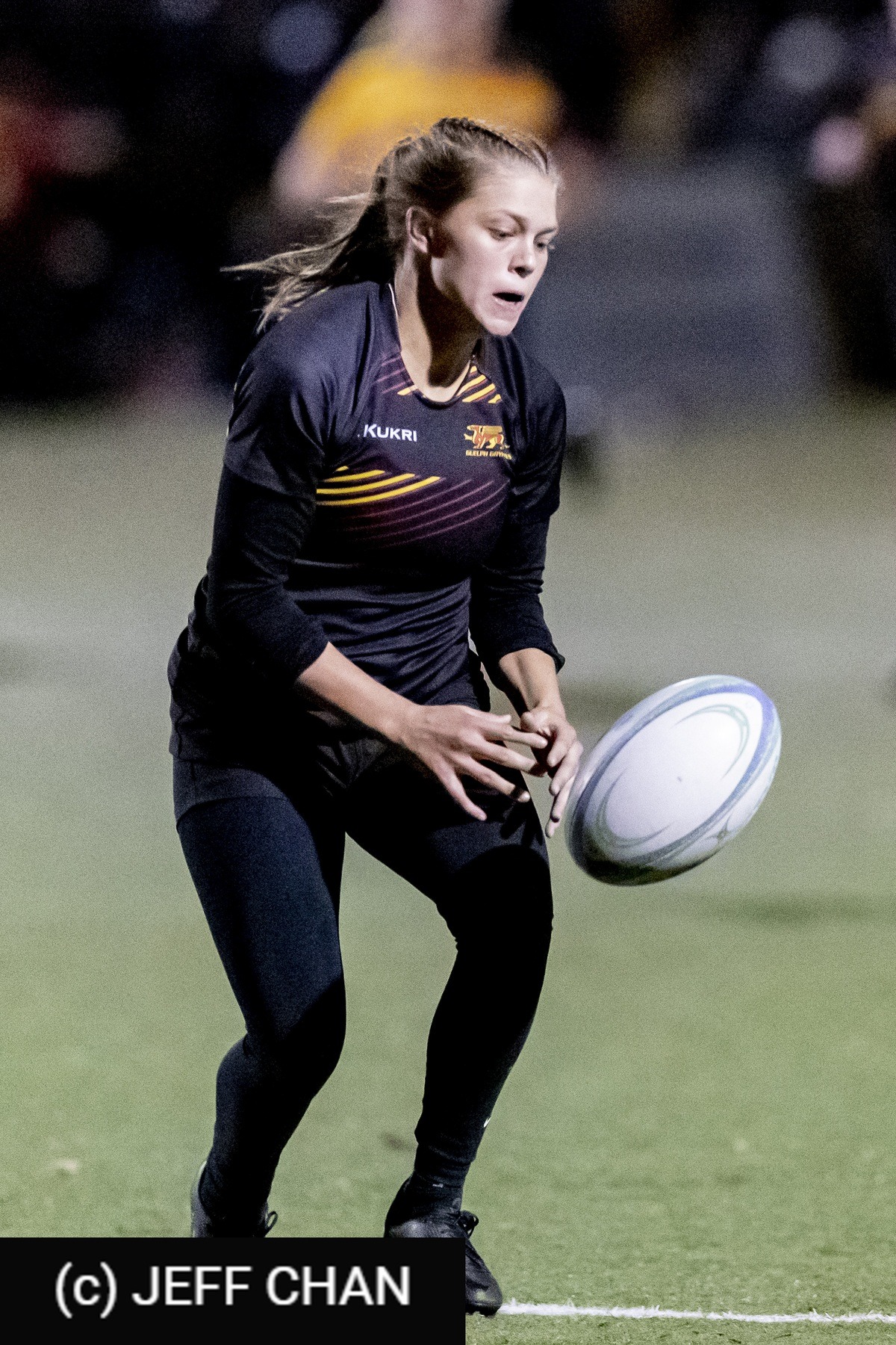  Queen's University - University of Guelph - Rugby - OUA 2022 Queen's (W) vs Guelph Champions (#OUW22QWGU10) Photo by: Jeff Chan | Siuxy Sports 2022-10-28