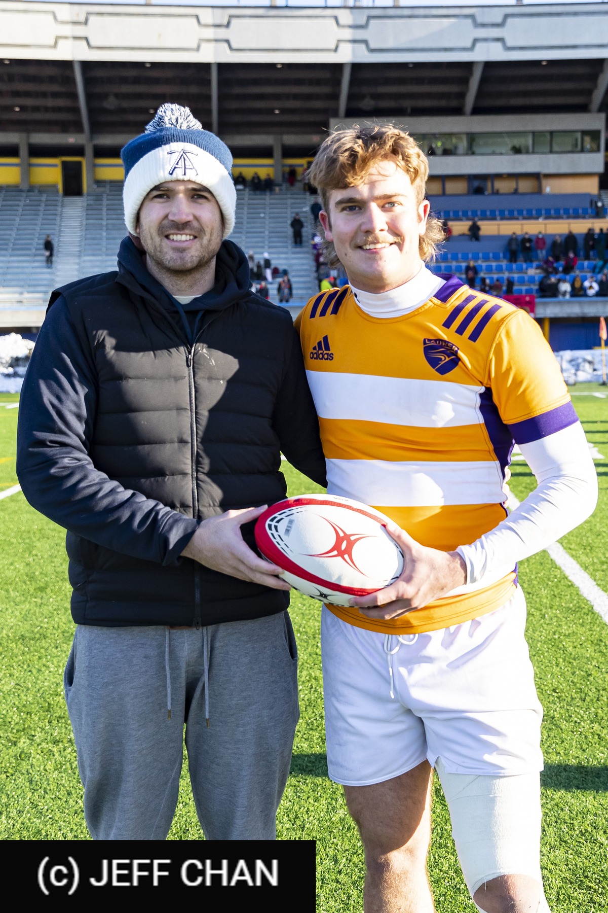 Adam MCNEE -  Wilfrid Laurier University - University of Calgary - Rugby - CANUMENS 2022 - W Laurier U vs Calgary -  by Jeff Chan (#CANUMENS2210) Photo by: Jeff Chan | Siuxy Sports 2022-12-04
