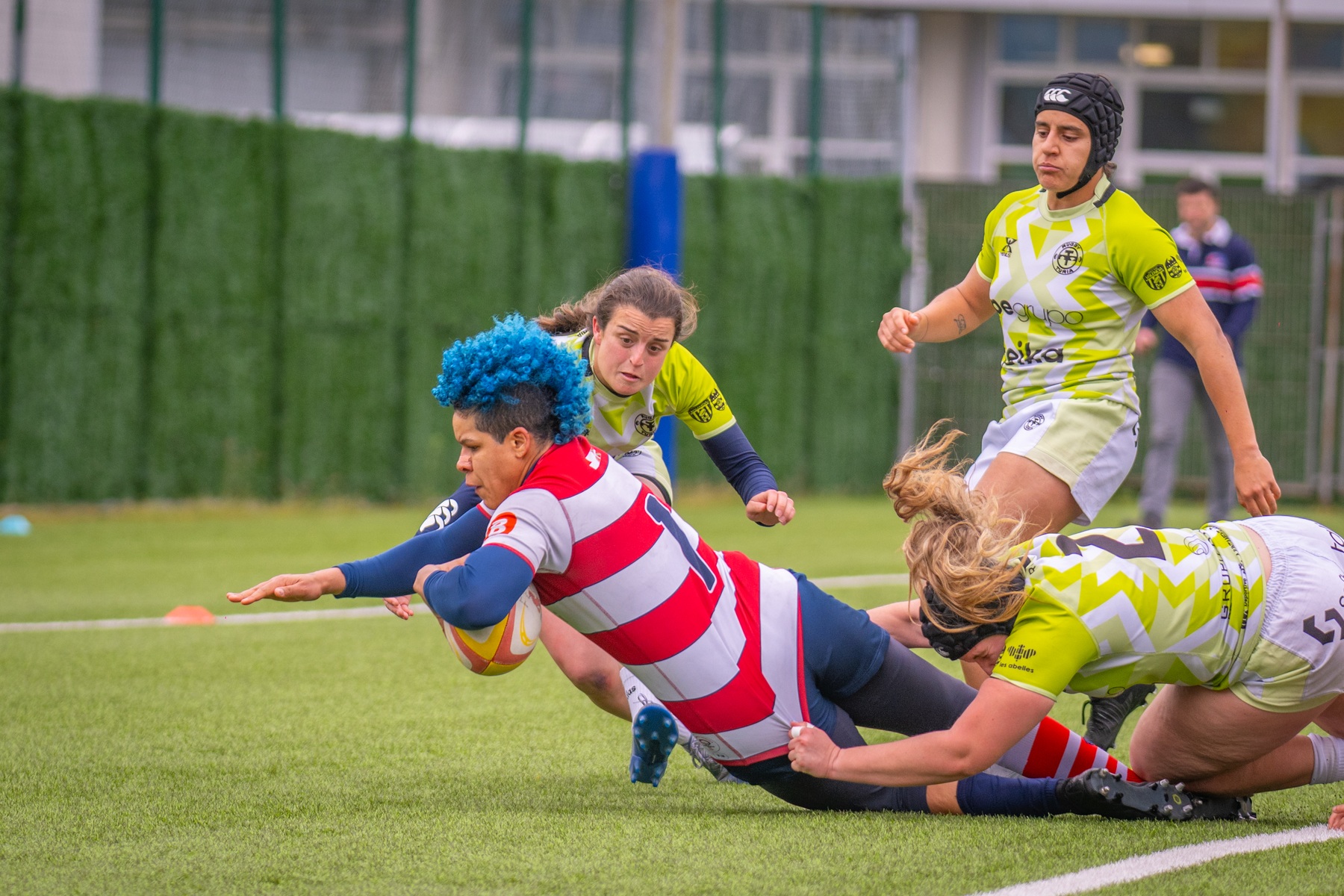  Universitario Bilbao Rugby - Rugby Turia - Rugby - FER 2026 - Copa de la Reina - Cuartos de final - U Bilbao Neskak vs Turia (#FER26CRUBNT04) Photo by: Fredy Monfoto | Siuxy Sports 2026-04-19