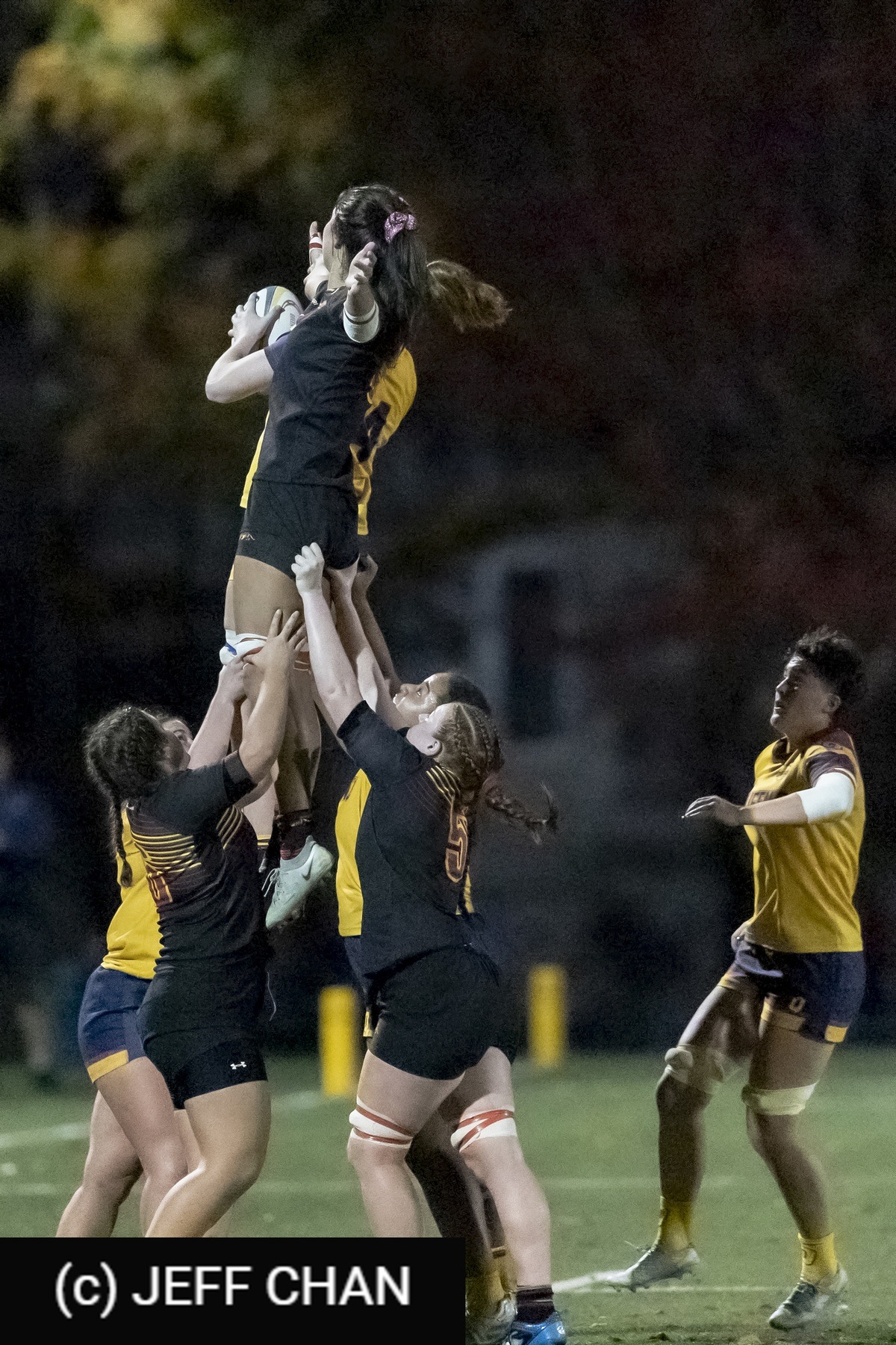  Queen's University - University of Guelph - Rugby - OUA 2023 Queen's (W) vs Guelph Final (#OUW23QWGU10) Photo by: Jeff Chan | Siuxy Sports 2023-10-27
