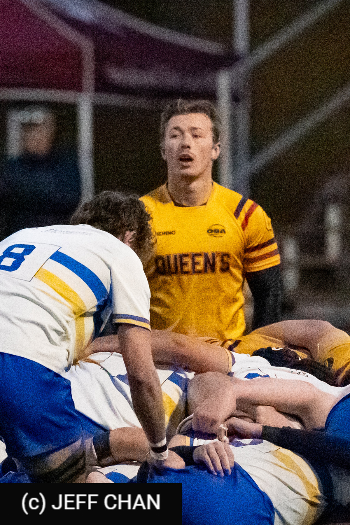 Connor GITTENS -  Queen's University - University of Victoria - Rugby - CANUMENS 2024 - Qtr final - Queen's vs UVic by Jeff Chan (#CANUMENS2403) Photo by: Jeff Chan | Siuxy Sports 2024-11-13