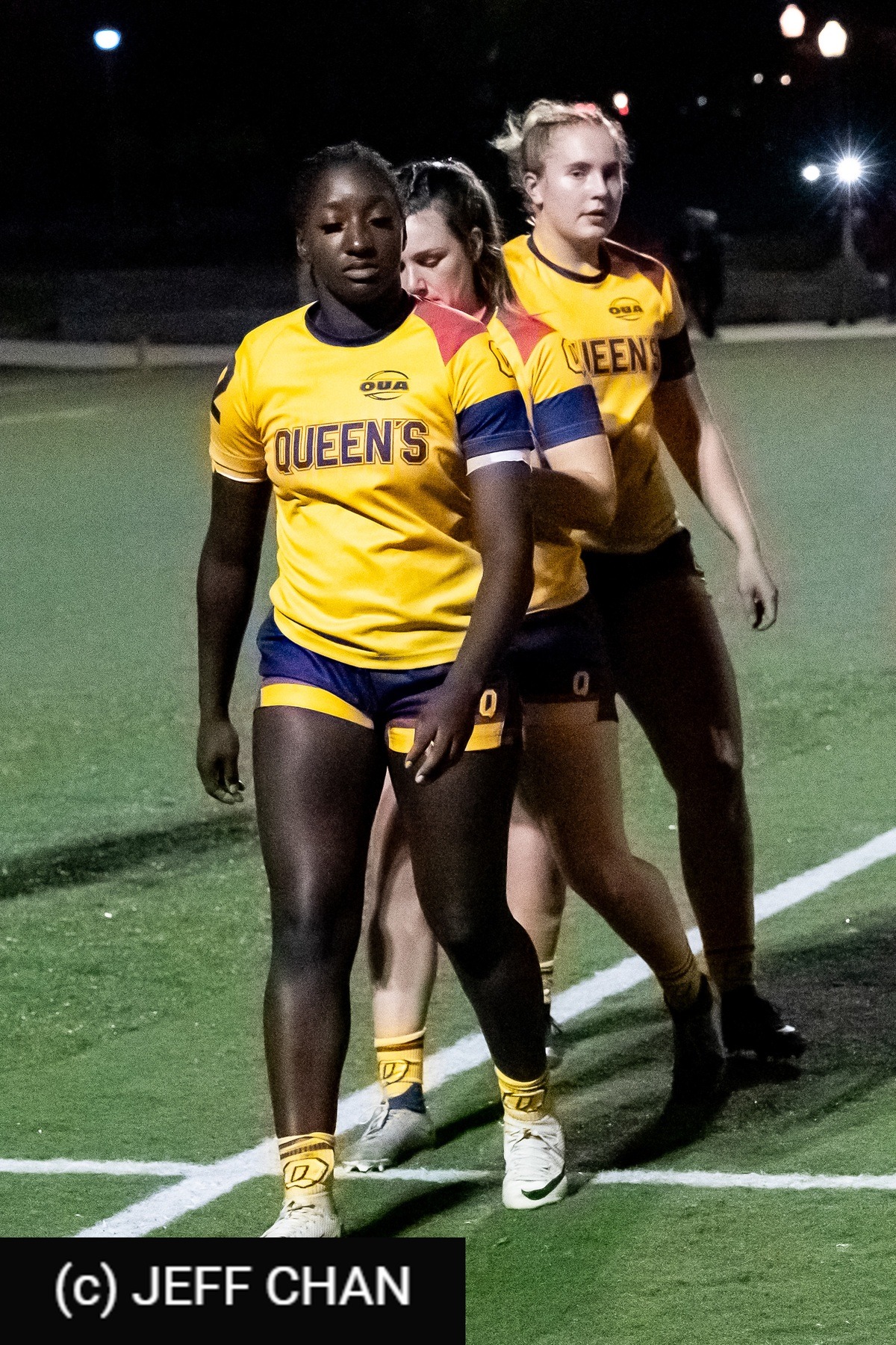 Queen's University - University of Western Ontario - Rugby - OUA 2024 Queen's (W) vs Western (#OUW24QWWE10) Photo by: Jeff Chan | Siuxy Sports 2024-10-18