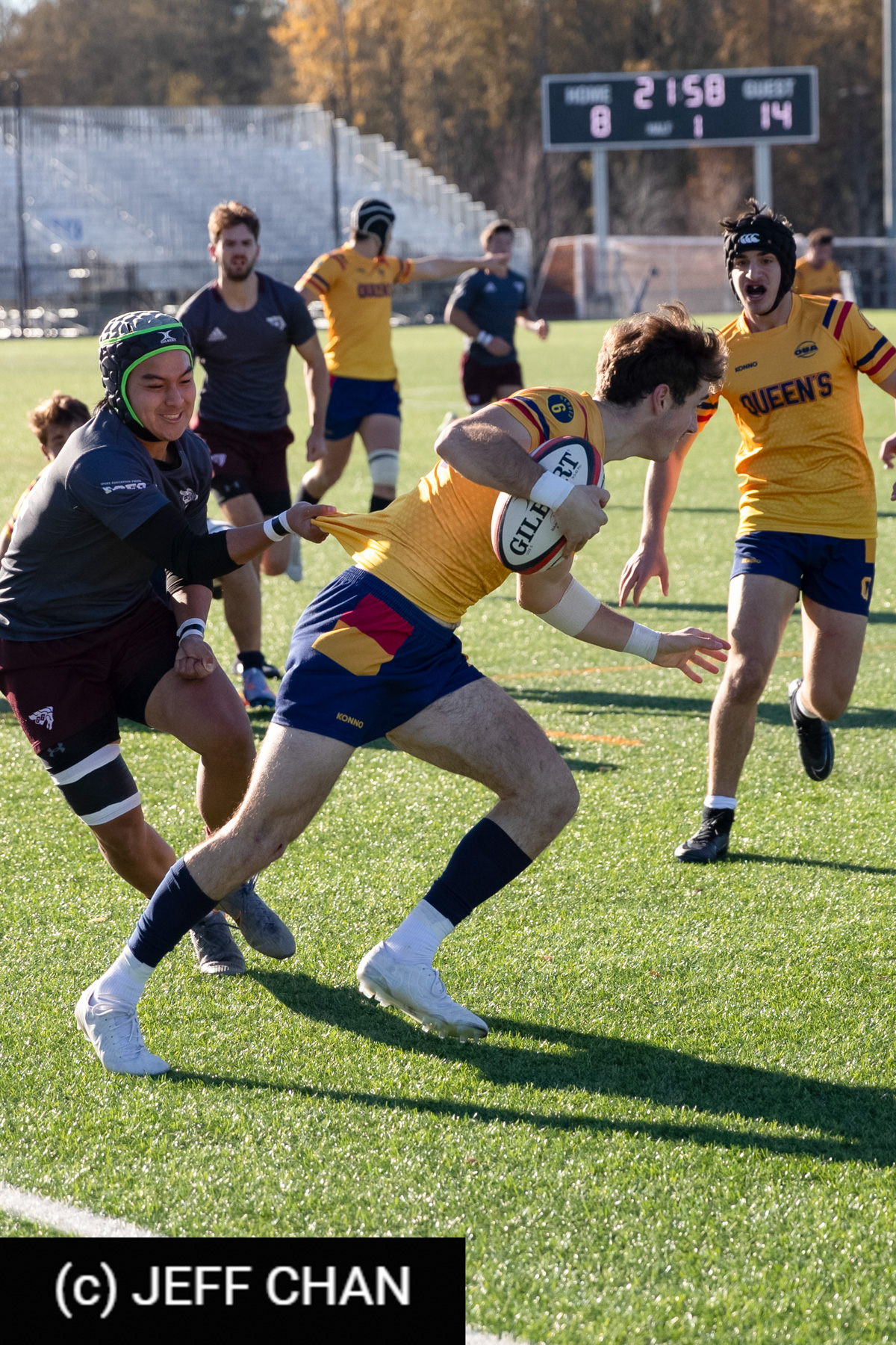 Donovan TRAN -  Queen's University - Université Ottawa - Rugby - CANUMENS 2023 - Semi final - Queen's vs U Ottawa by Jeff Chan (#CANUMENS2305) Photo by: Jeff Chan | Siuxy Sports 2023-11-17