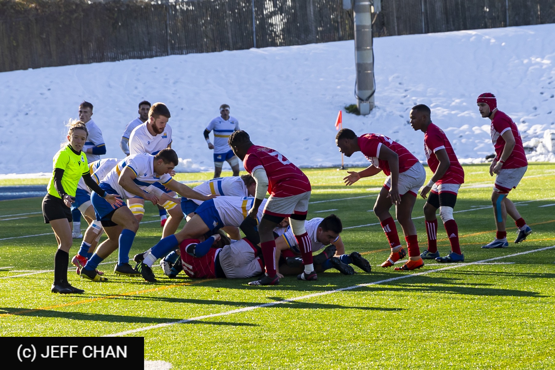  University of Victoria - Memorial University of Newfoundland - Rugby - CANUMENS 2022 - U Victoria vs Memorial U -  by Jeff Chan (#CANUMENS2209) Photo by: Jeff Chan | Siuxy Sports 2022-12-04